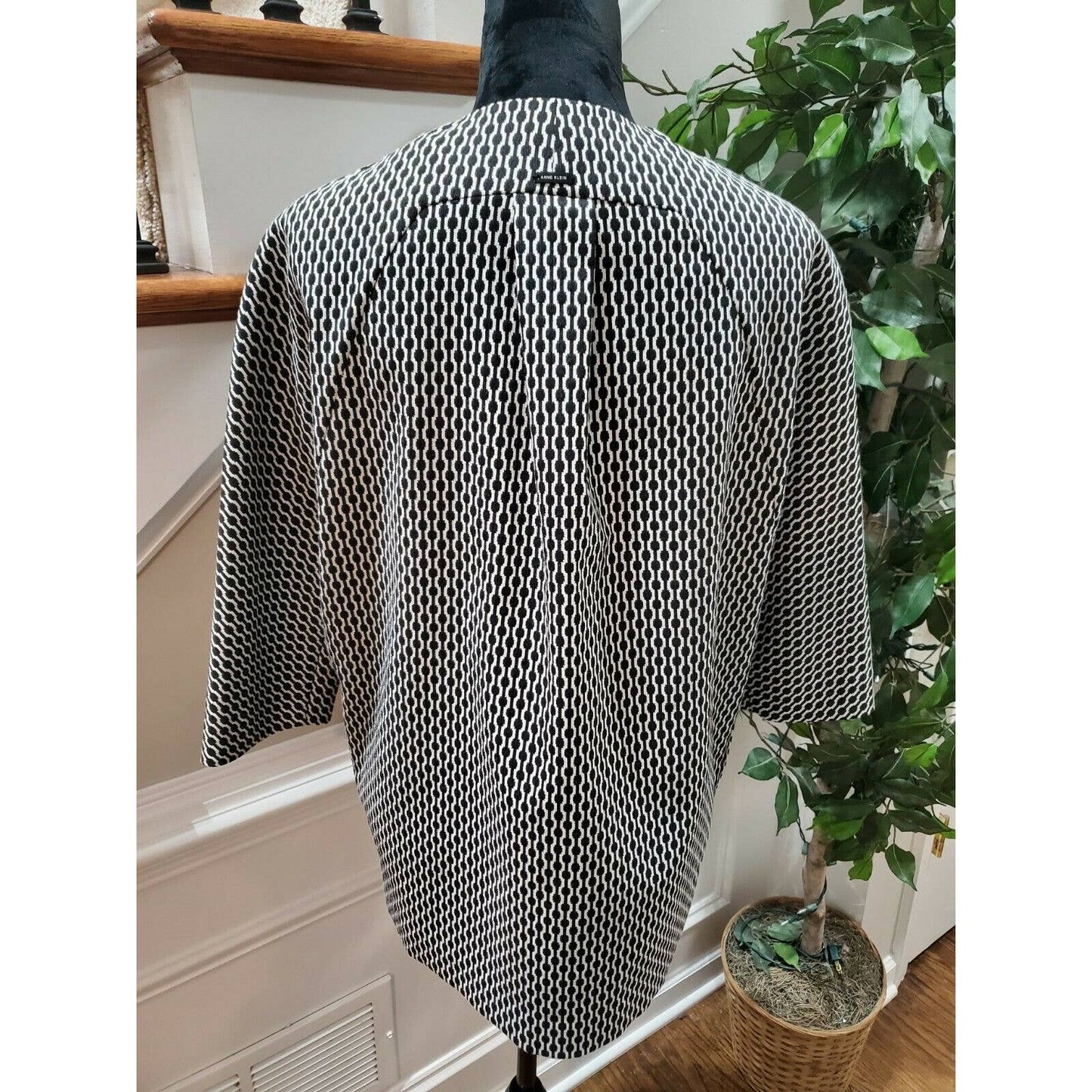 Anne Klein Women's Black & White Polyester Long Sleeve Open Front Blazer Size 4