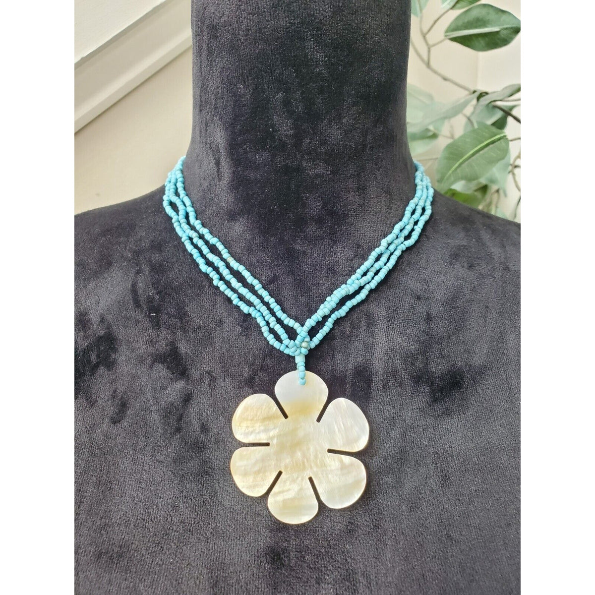 Women's Blue Multilayer Seed Beads Floral Chunky Fashion Jewelry Necklace