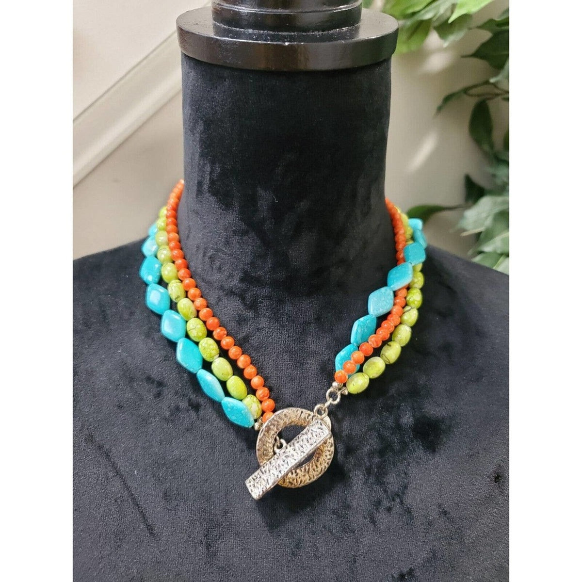 COPY - Premiere Designs Three Strand Orange Green Aqua Women’s Necklace 18” Sta…