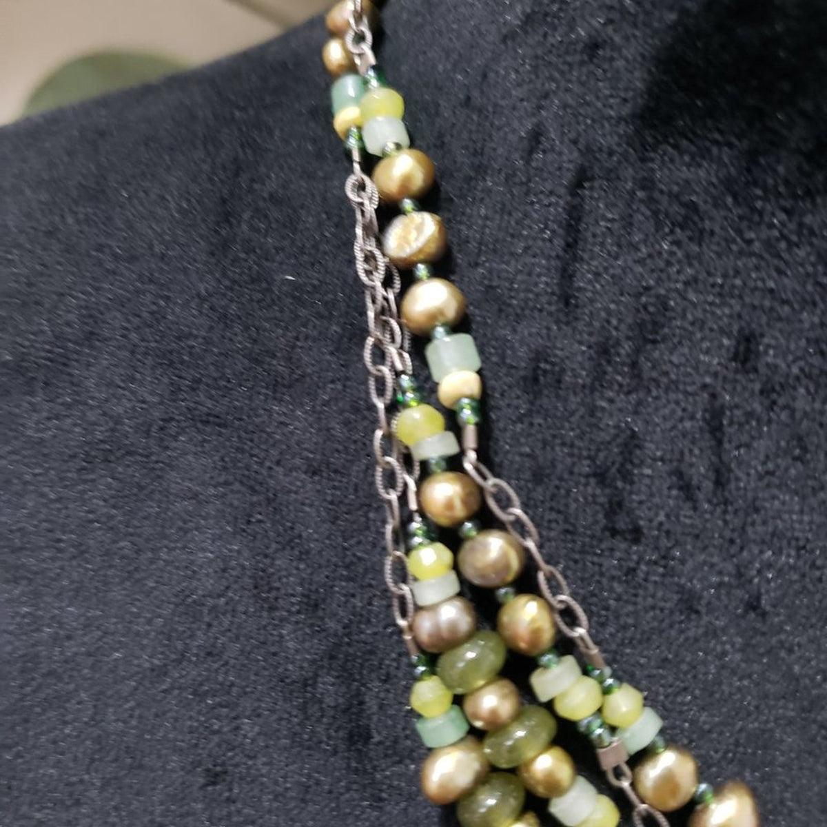 Womens Clear Pearlstone Multi Beaded Bib Necklace Jewellery with Lobster Clasp