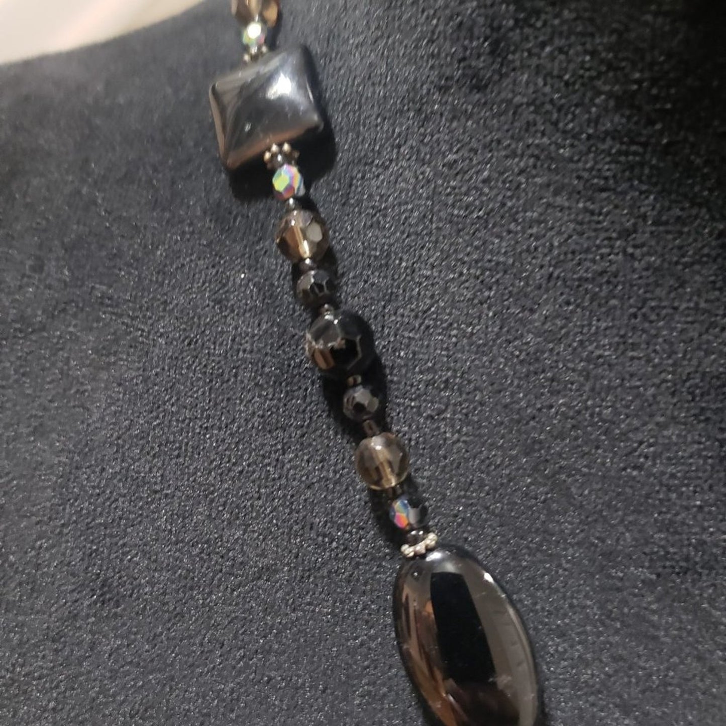 Womens Fashions Black Oval Hematite Pendant Necklace with Lobster Clasp