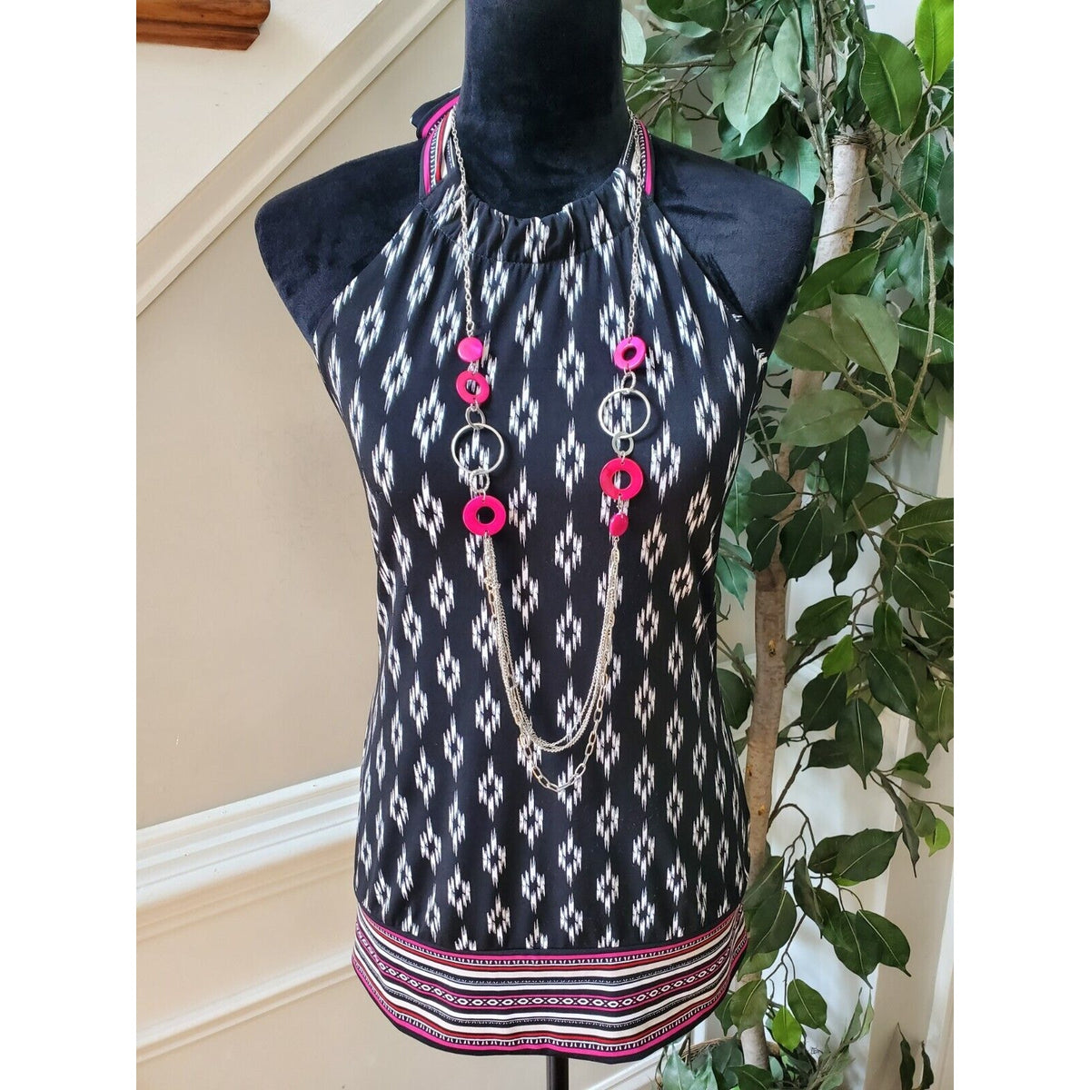 White House Black Market Women's Polyester Halter Neck Sleeveless Blouse Size M