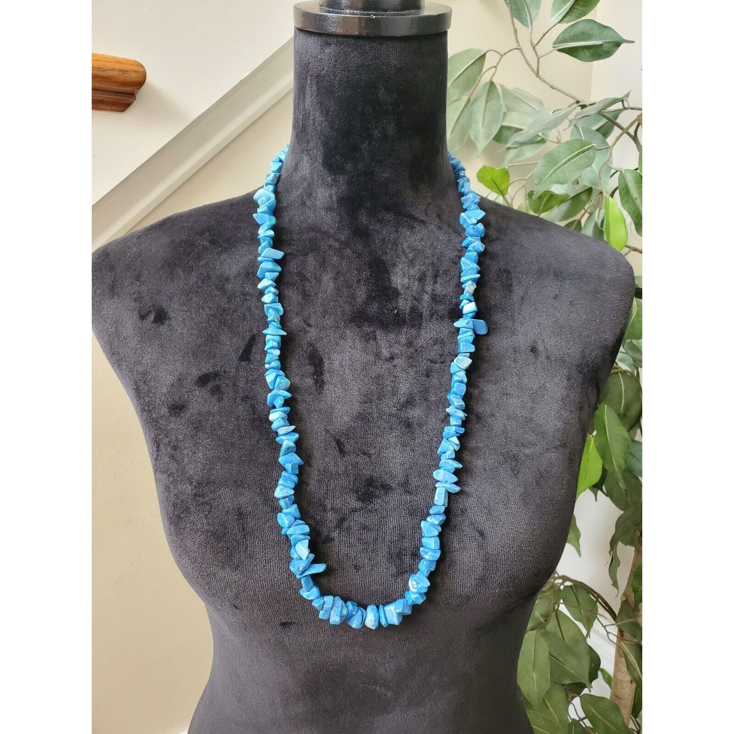 Vintage Turquoise Blue Stone Natural Chips Long Fashion Jewelry Necklace
