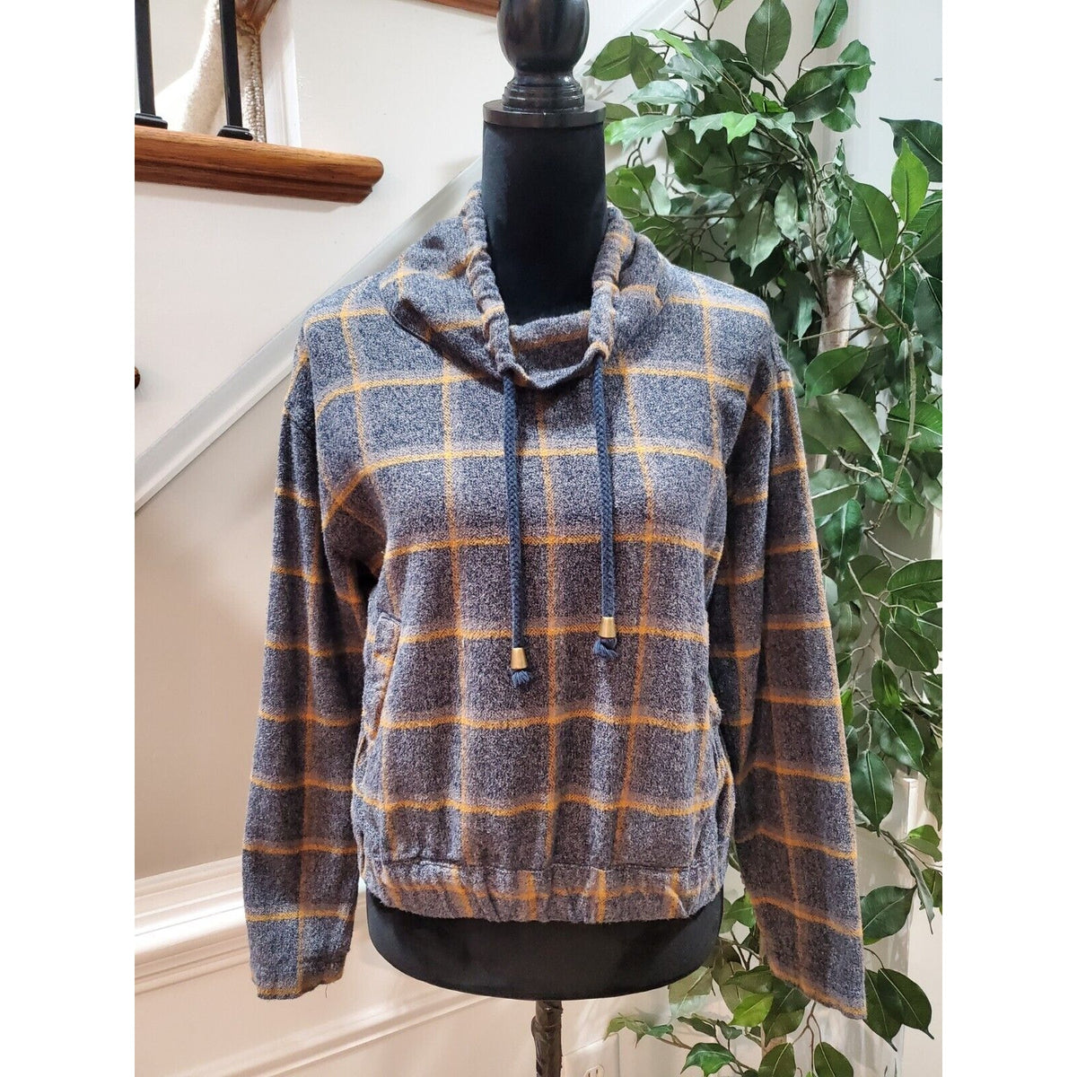 Forever 21 Women's Gray Plaid Cotton Long Sleeve Drawstring Knit Sweater Size S