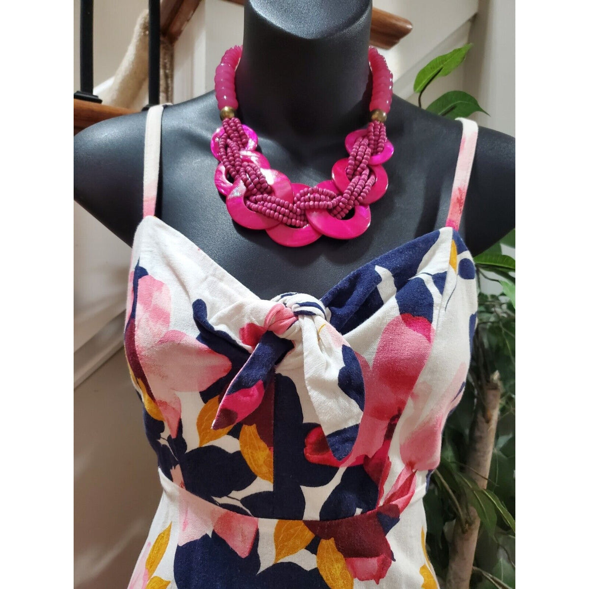 Old Navy Women's White Floral Sweetheart Neck Sleeveless Knee Length Dress XS