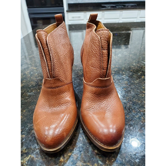 Lucky Brand Women's Ehllen Tan Leather Heeled Ankle Booties Size US 8.5M