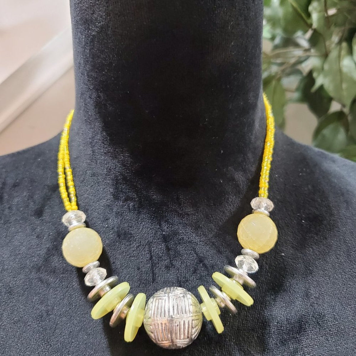 Vintage Art Deco Yellow and Clear Glass Bead with Lobster Clasp Necklace