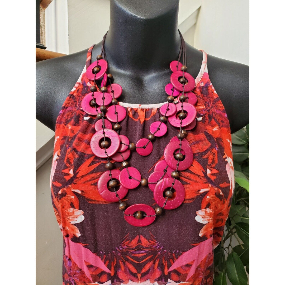 A New Approach Women's Multicolor Round Neck Sleeveless Knee Length Dress Size 4