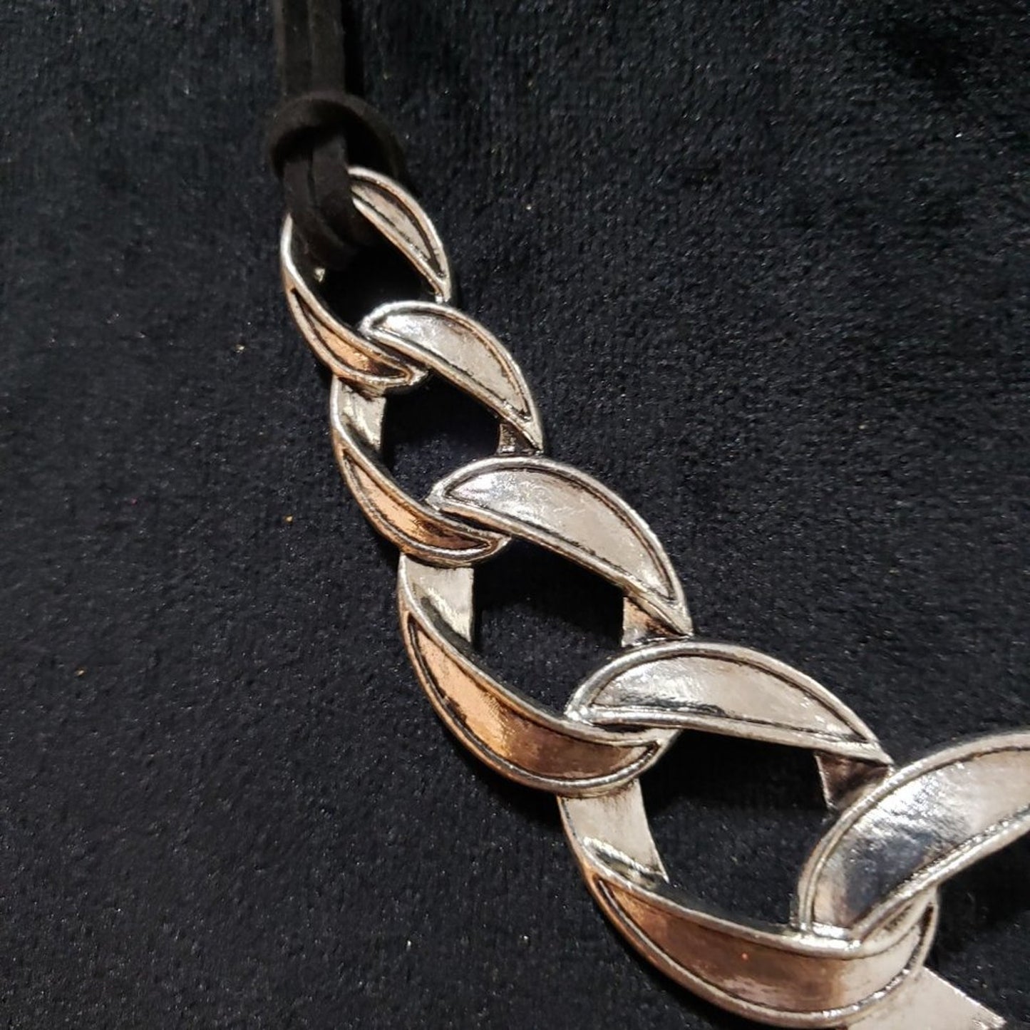 Womens Fashions Black Suede & Silver Bar Collar Necklace with Lobster Clasp