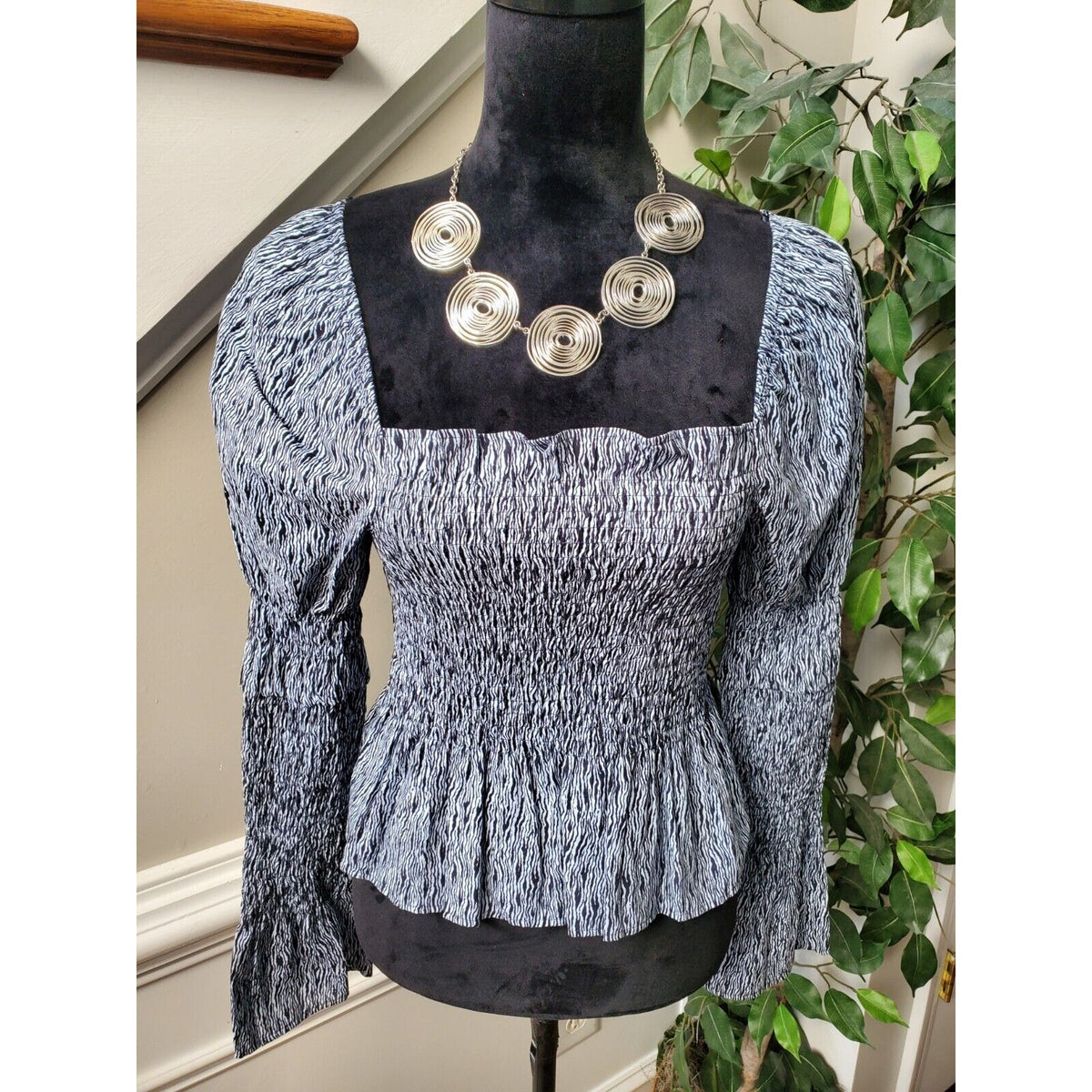 Top Shop Women Gray 100% Cotton Square Neck Long Sleeve Casual Top Blouse Size 4