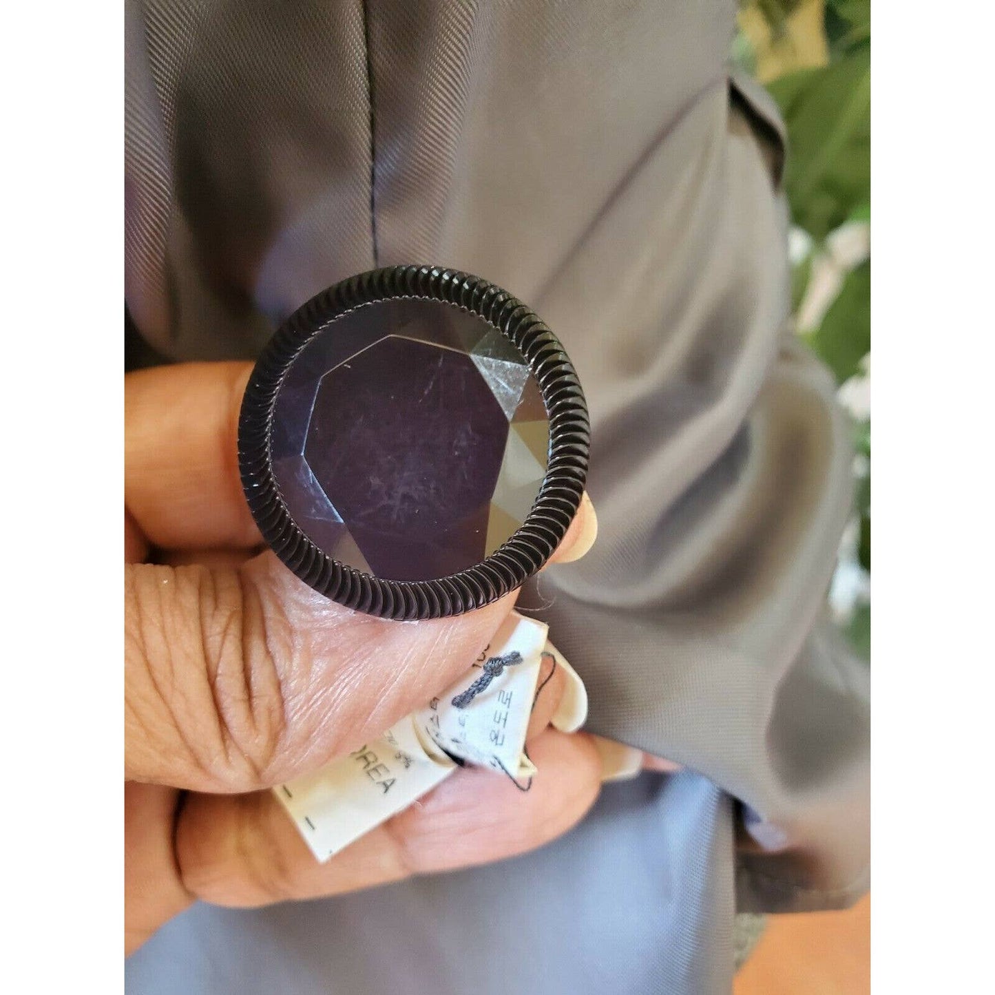 CC Club Original Women's Career Gray Wool Blend Blazer. Fits a Small