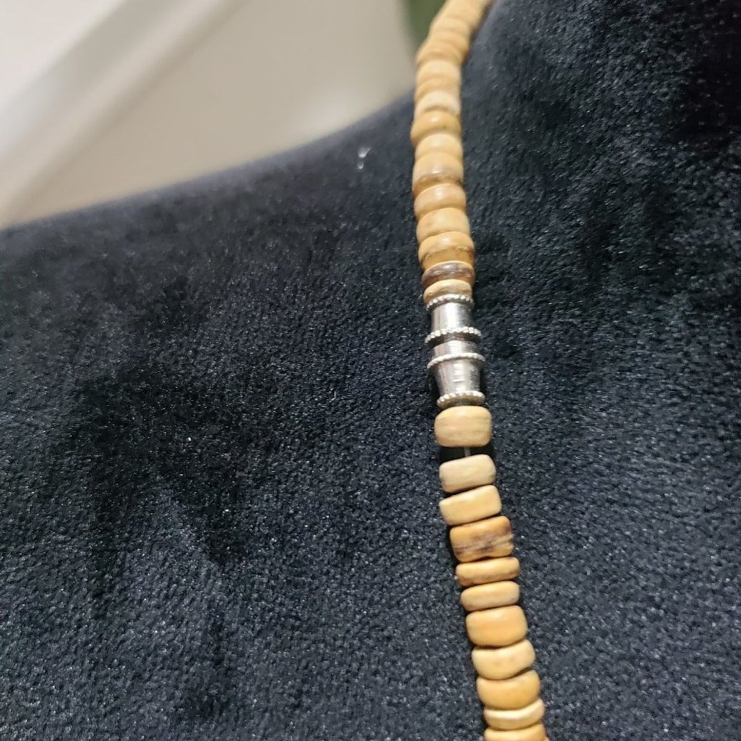Primitive Beaded Stones Carved Bohemian Wood Lion African Safari Animal Necklace