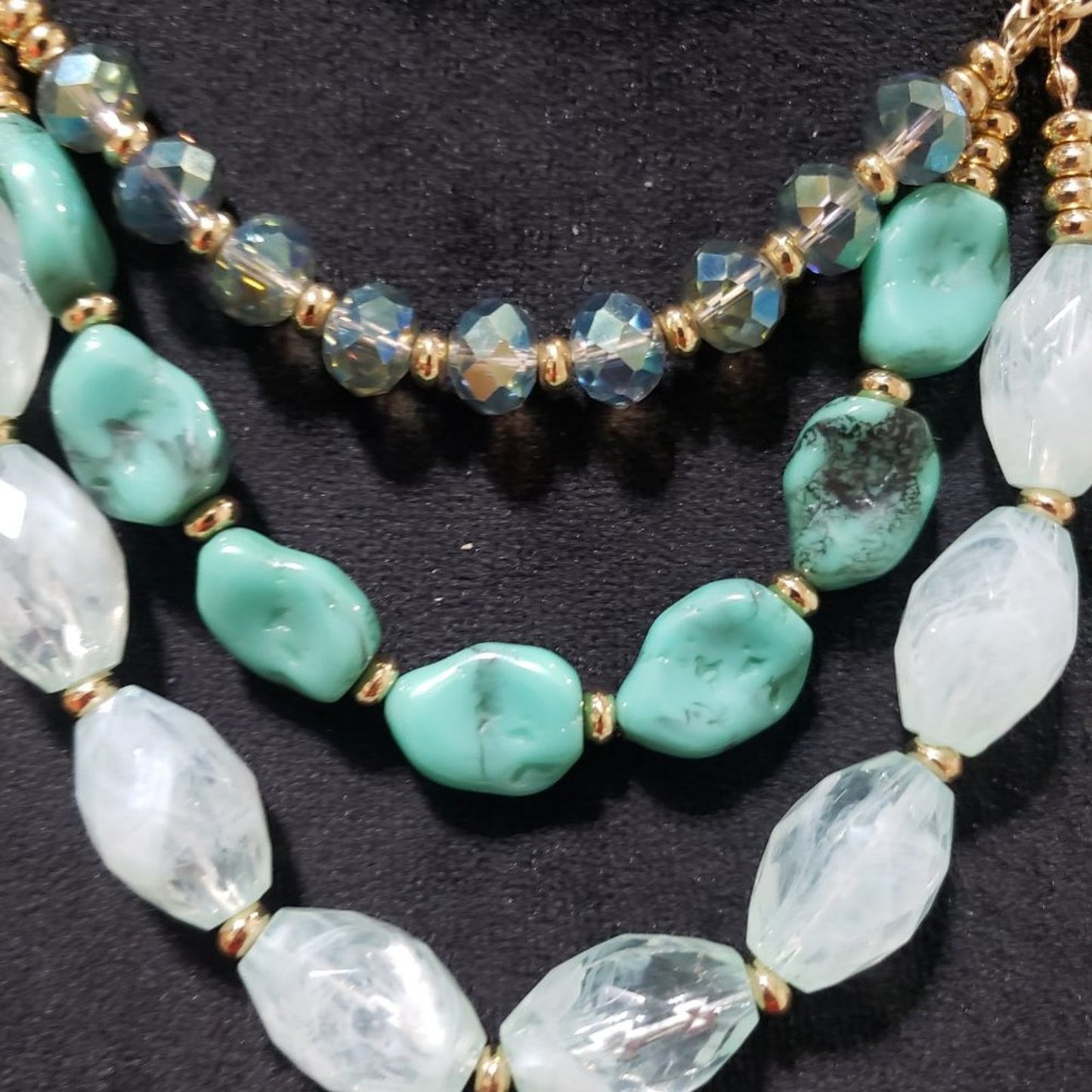 Womens Fashion Triple-Strand Turquoise Beaded Gold Tone Chain Statement Necklace