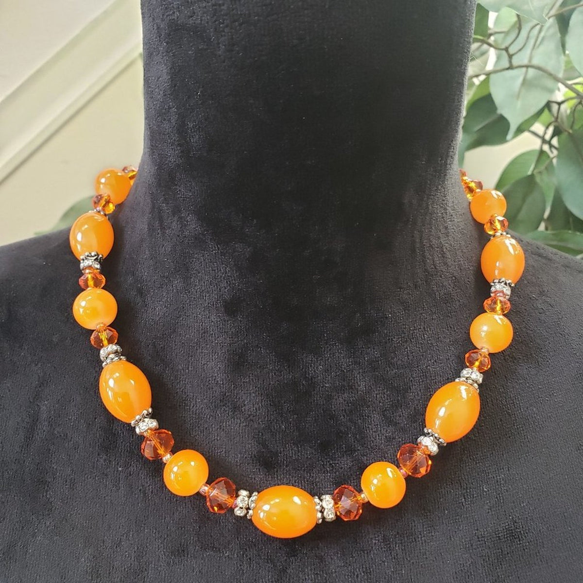 Women's Fashion Orange Crystal Yellow Beaded Choker Necklace