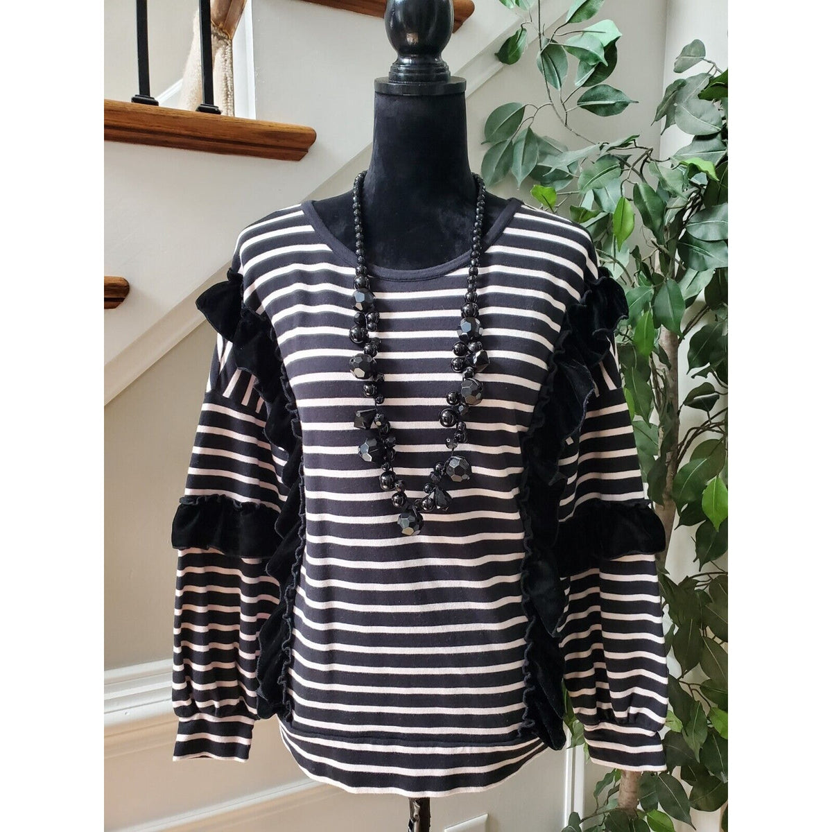 Crown & Ivy Women's Black Cotton Round Neck Long Sleeve Casual Top Shirt Size PL