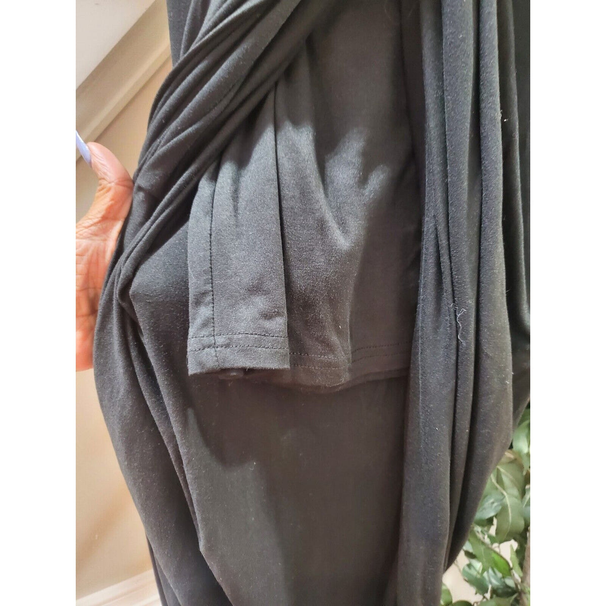 Lulu’s Women's Black Solid Polyester Scenic Drive Midi Skirt Size X-Small