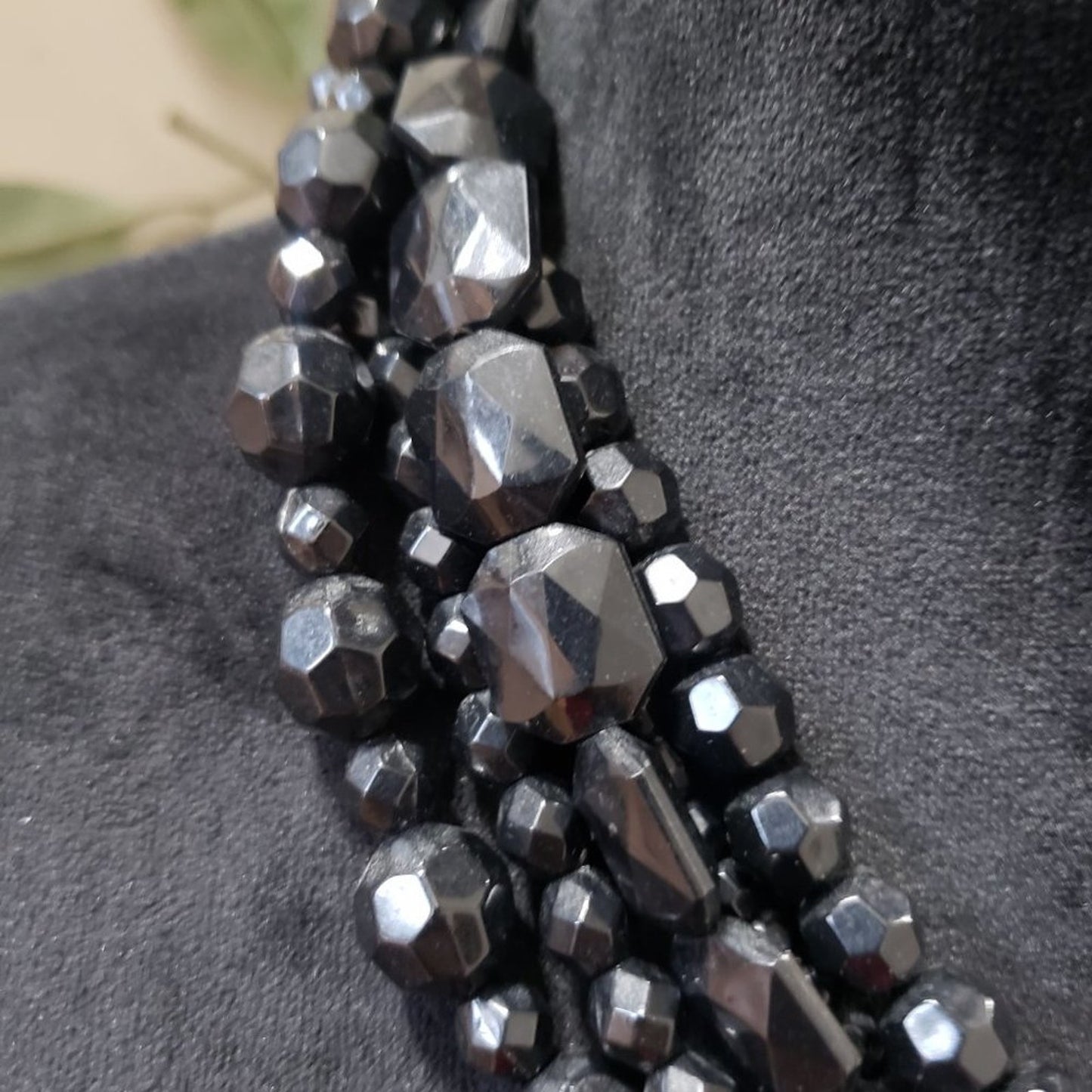 Women's Black Multilayer Round Beaded Pearl Chunky Fashion Jewelry Necklace