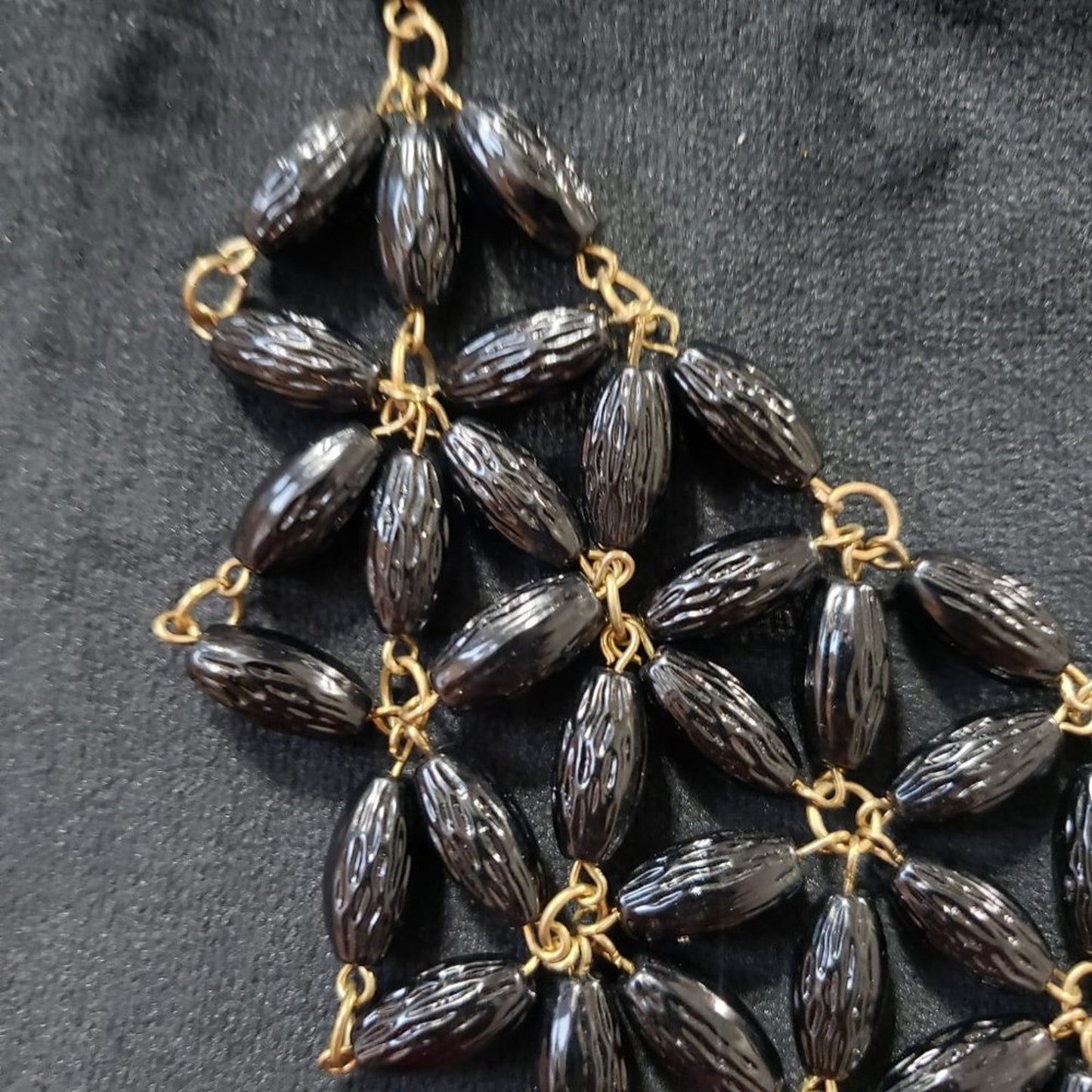 Women's Black Teardrop Beaded Stylish Statement Fashion Necklace