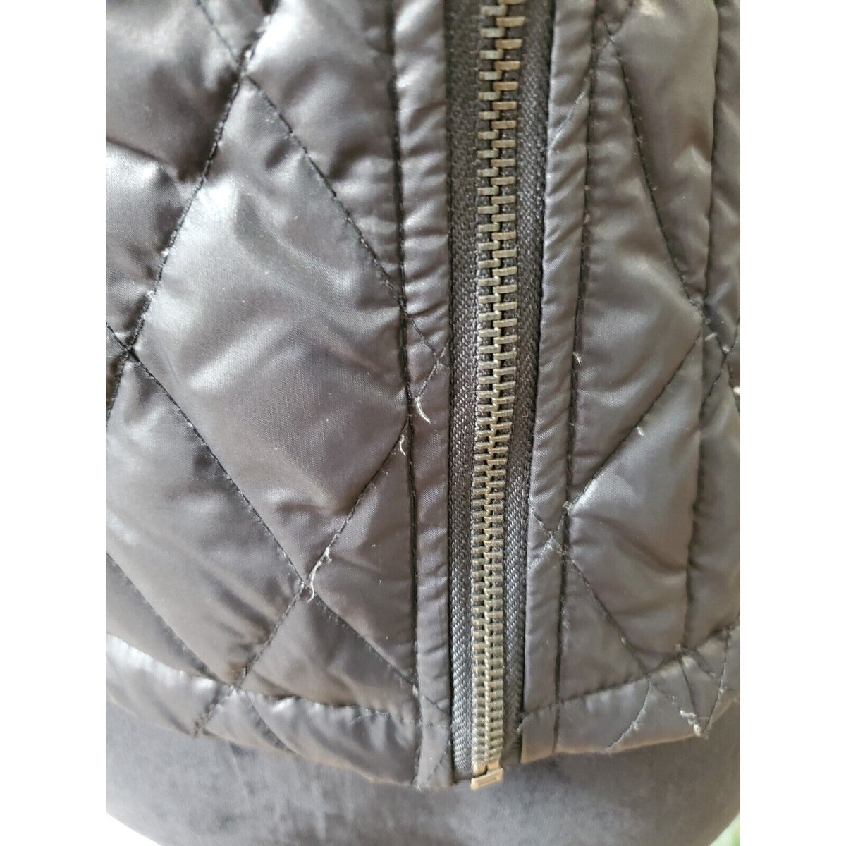 Cache Womens Black Fur 100% Nylon Sleeveless Full Zipper Casual Vest Size Small