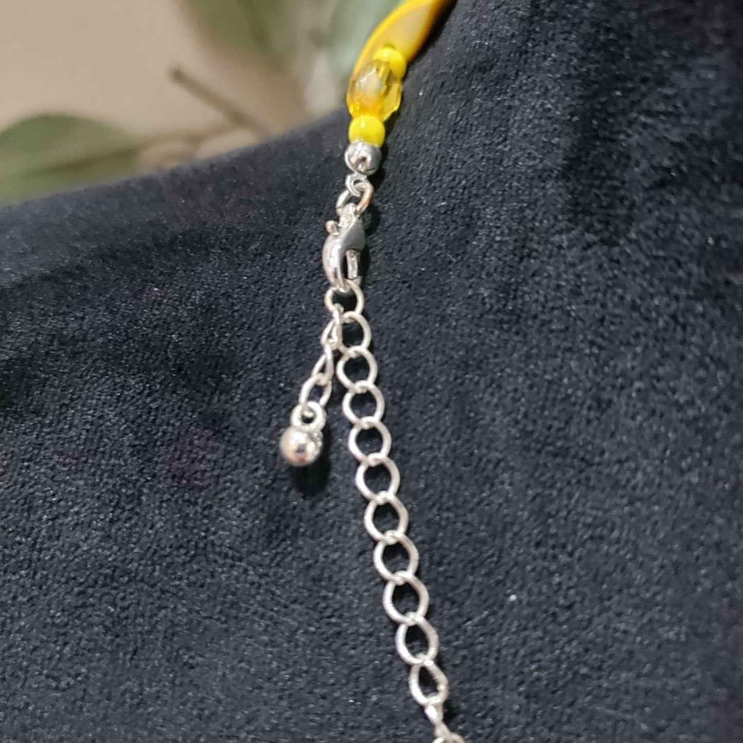 Women Yellow Square Stone with Lobster Clasp Necklace with Earings