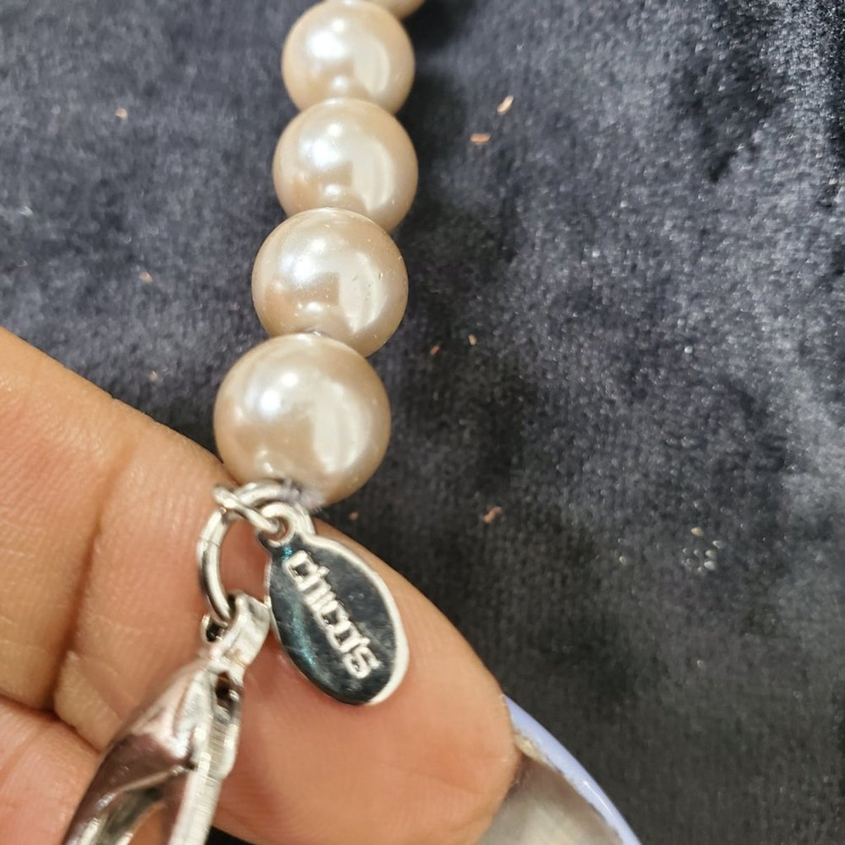 Chicos Womens Beige Plain Round Pearl  with Lobster Clasp Charm Necklace