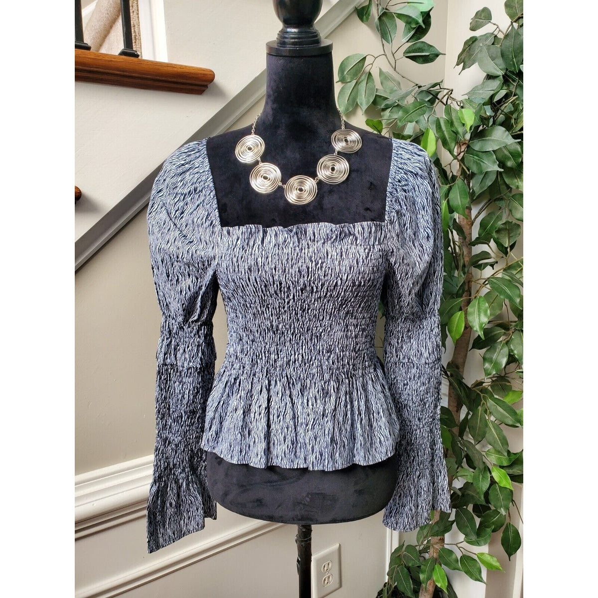 Top Shop Women Gray 100% Cotton Square Neck Long Sleeve Casual Top Blouse Size 4