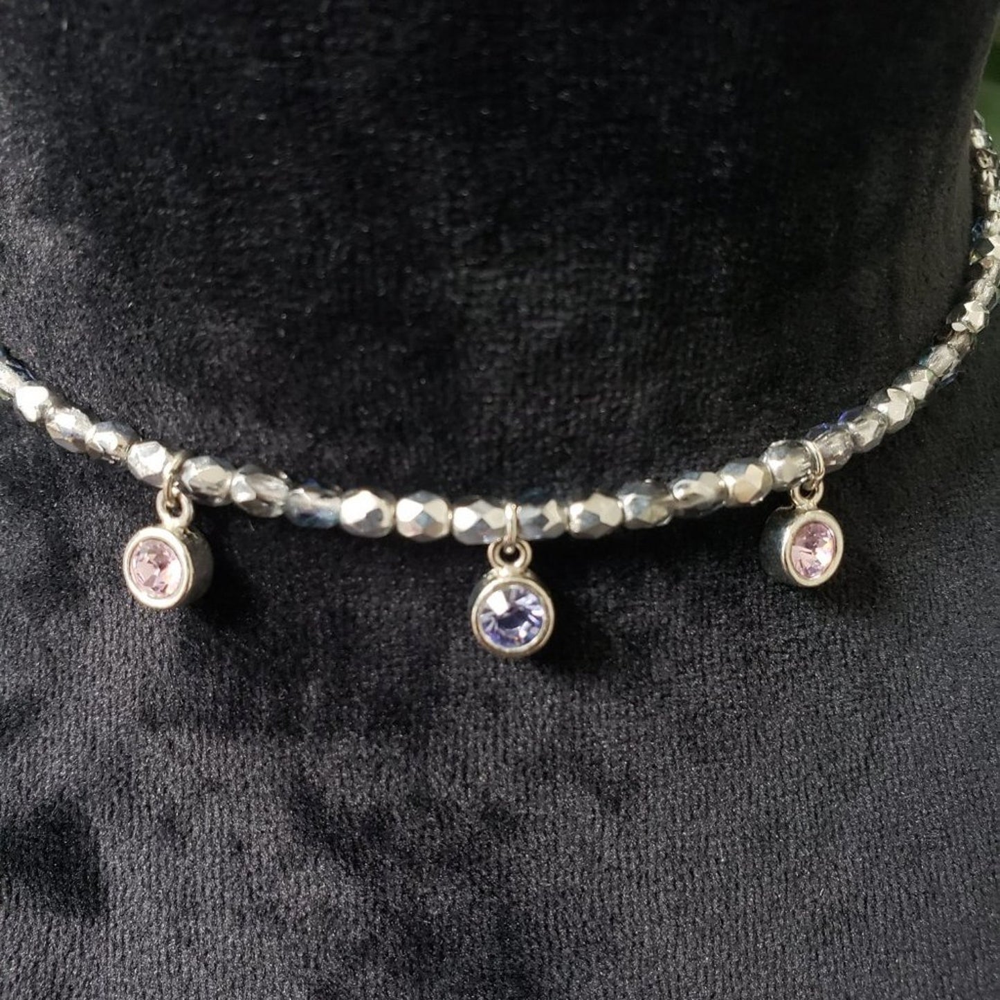 Amazing Crystals Stone Silver Tone Beaded Choker Necklace