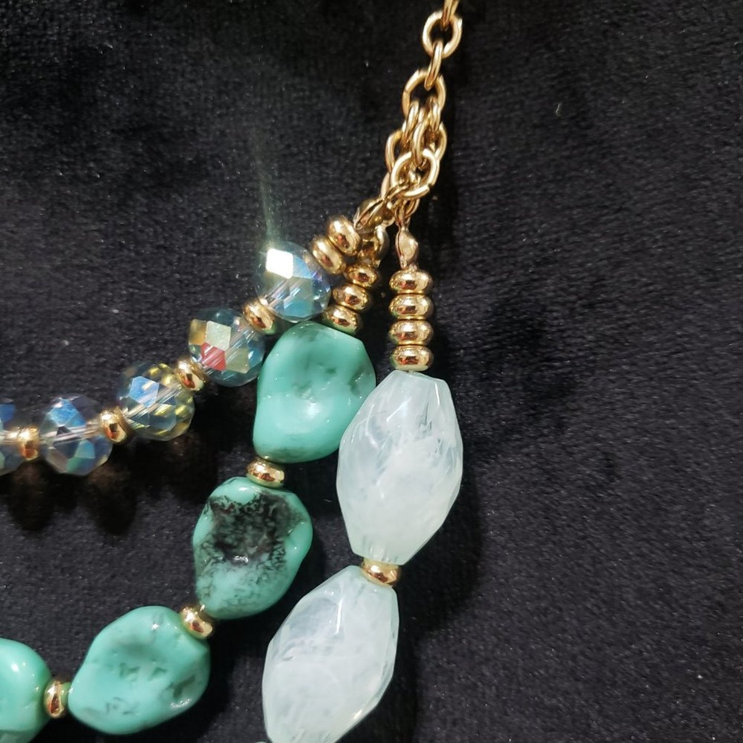 Womens Fashion Triple-Strand Turquoise Beaded Gold Tone Chain Statement Necklace