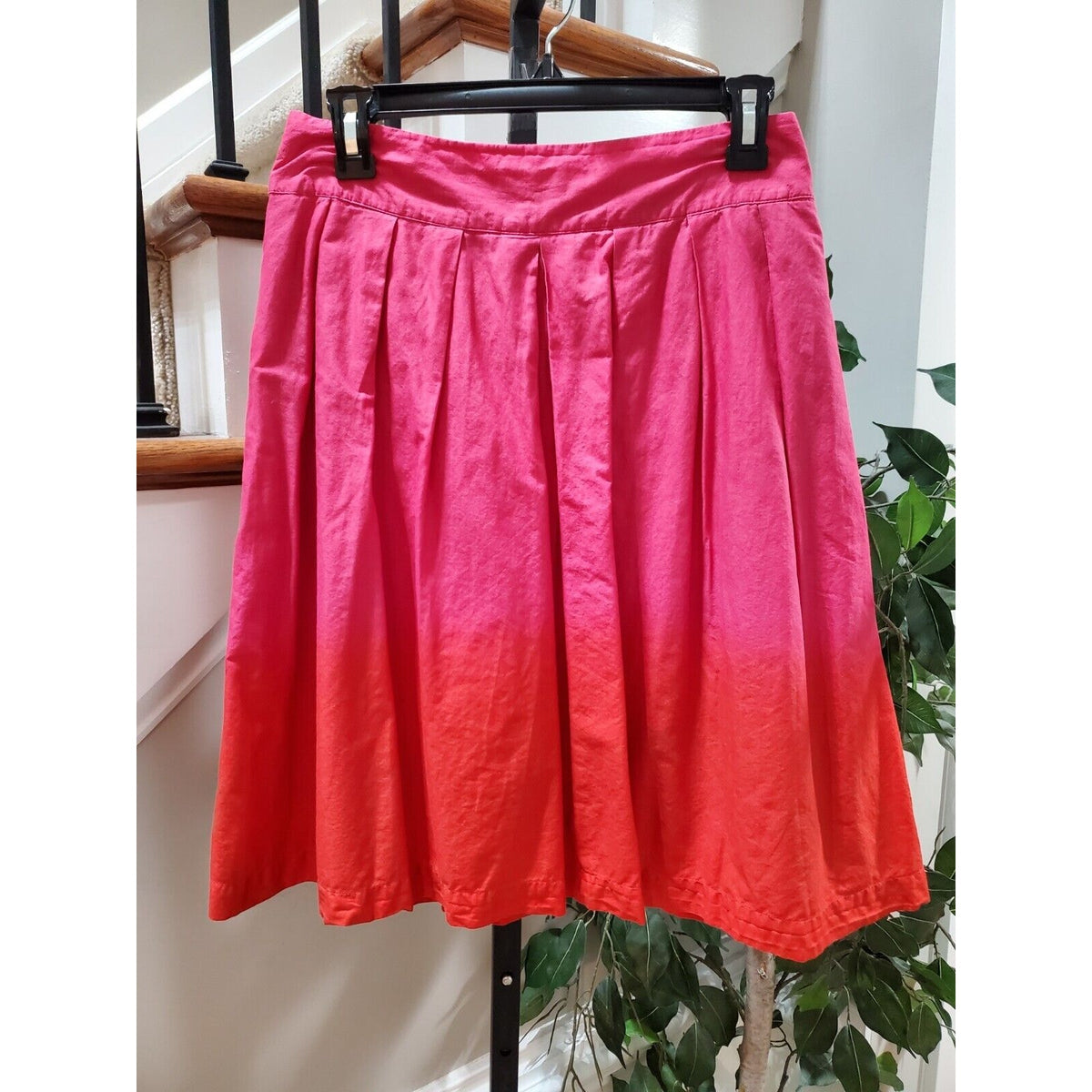 H&M Women's Pink & Red Solid 100% Cotton A-Line Casual Knee Length Skirt Size 6