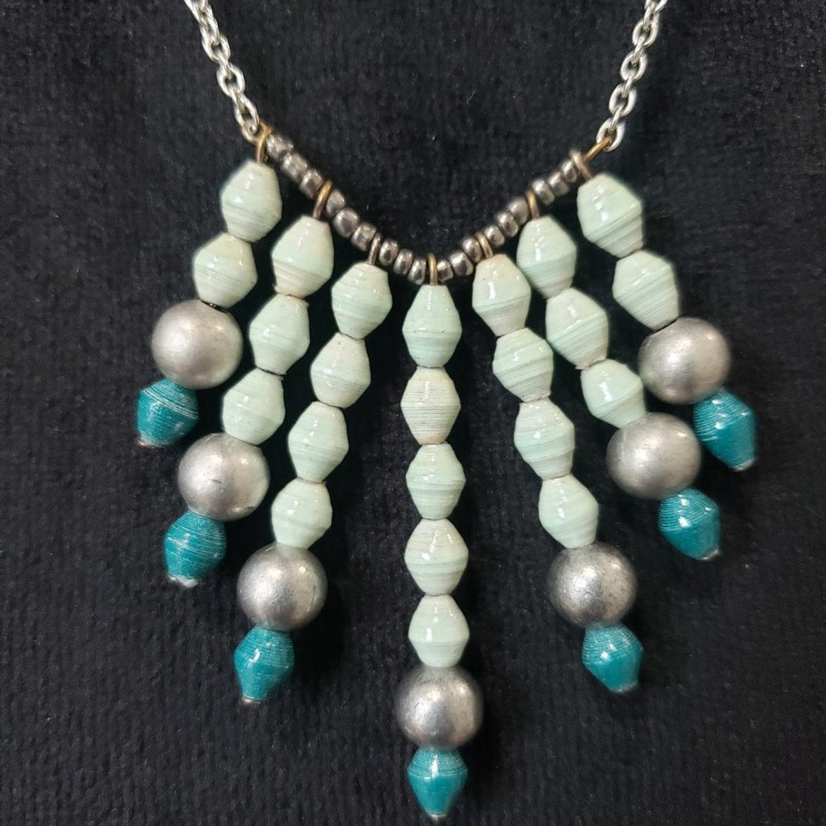Women's Blue and Green Round Beaded Adjustable Chain Necklace