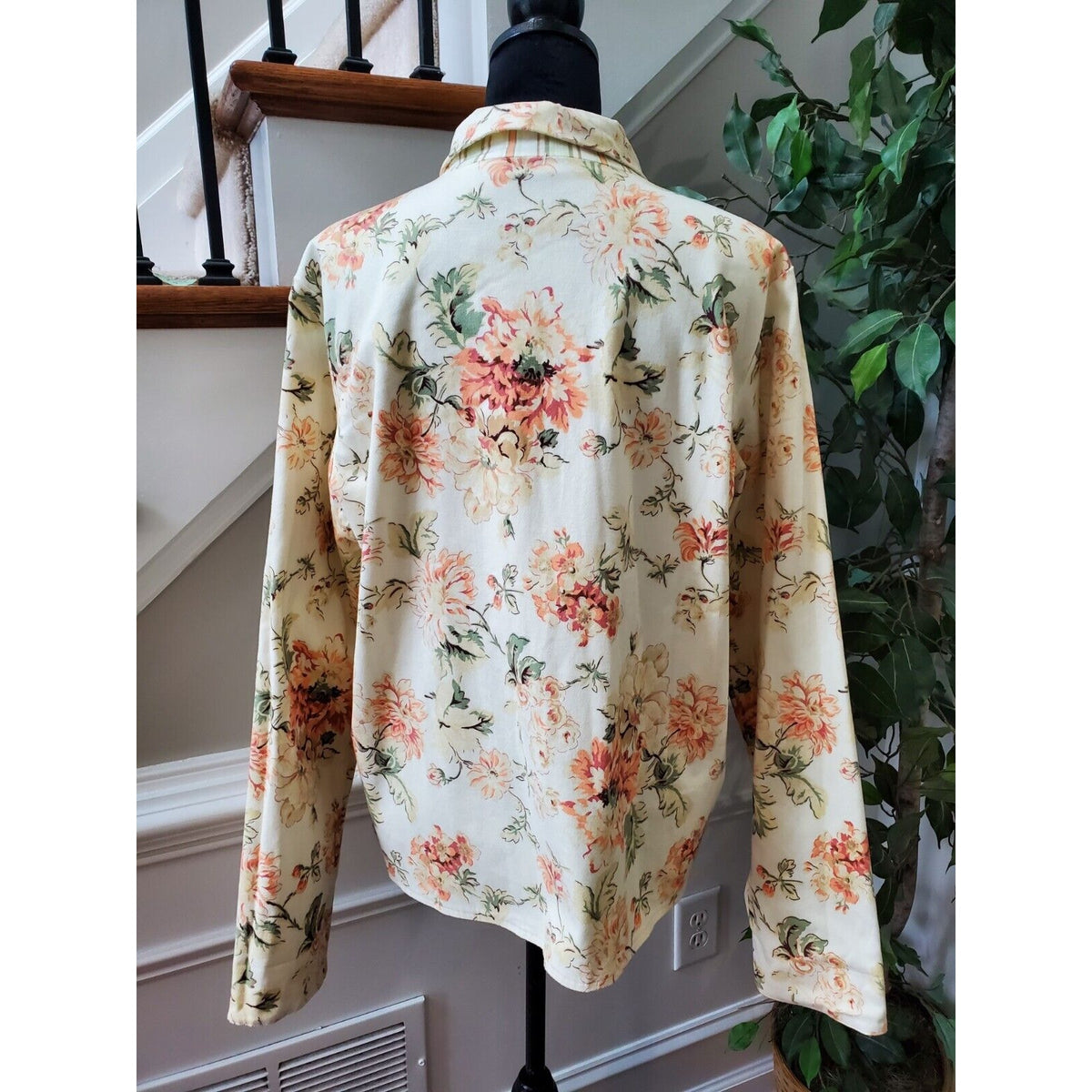 Denim & Co. Women's Beige Cotton Long Sleeve Button Front Collared Jacket Large