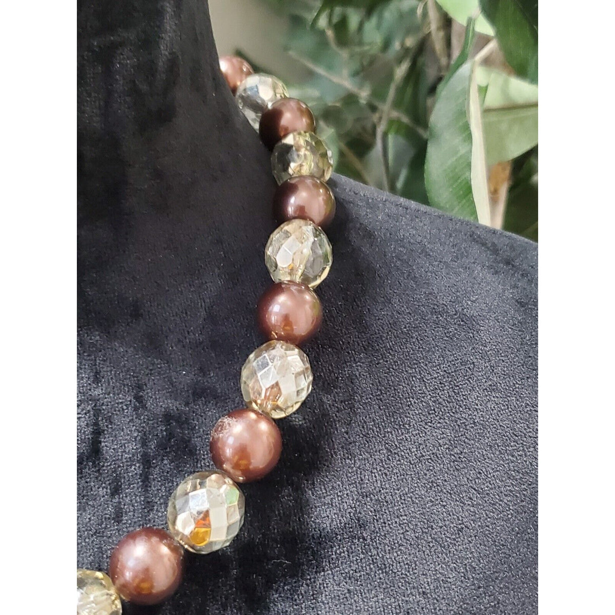Women's Faux Pearl Round Bubble Glitzy Topaz Rhinestone Beaded Stylish Necklace
