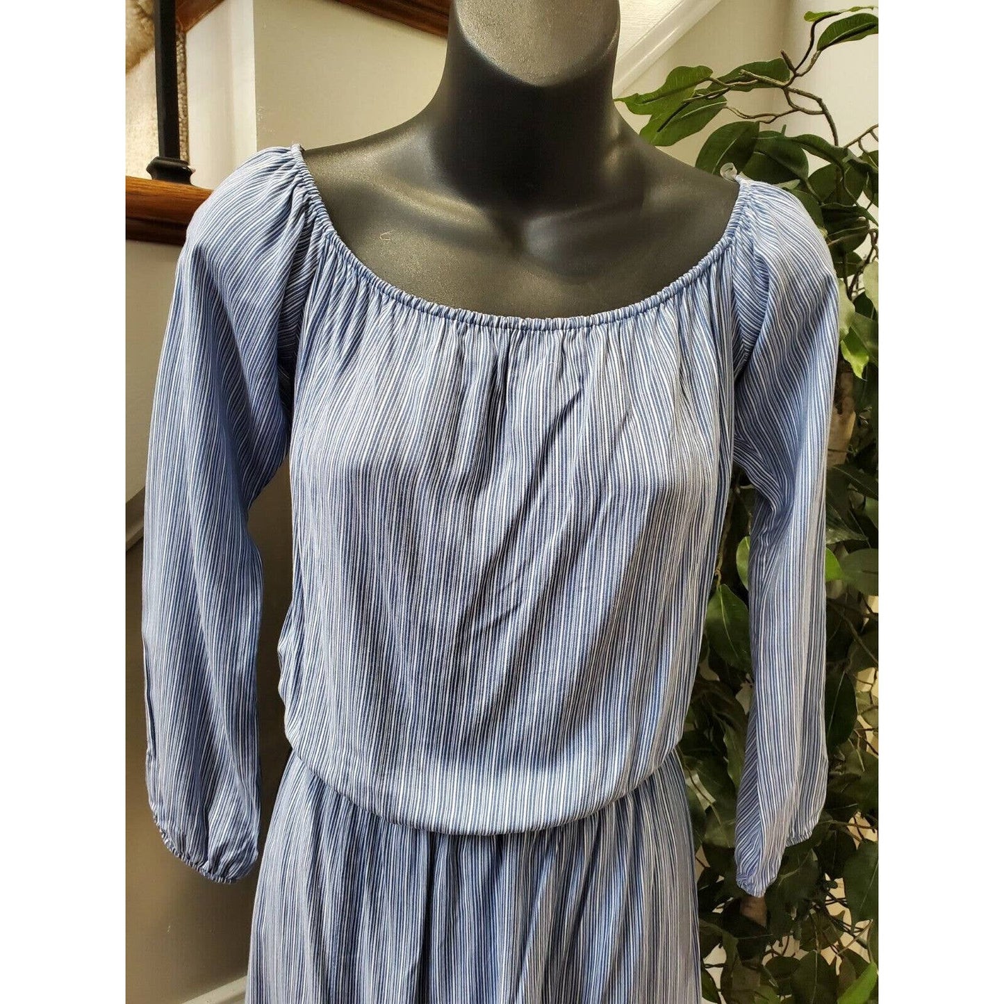 Boutique Lula & Lala Women's Blue Rayon Long Sleeve Scoop Neck Maxi Dress Size M