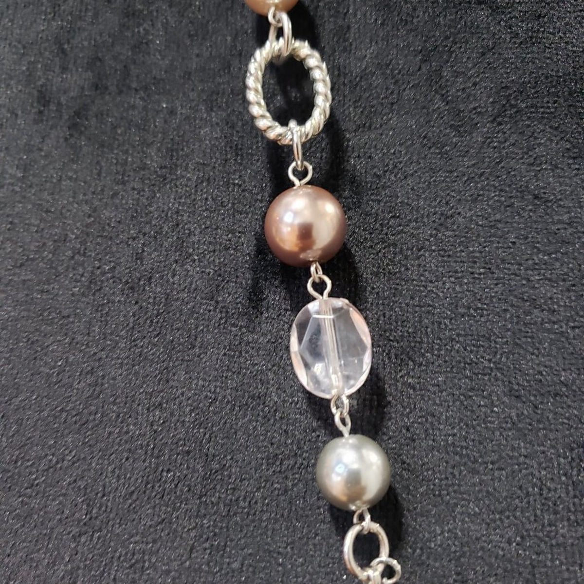 Womens Faux Pearl Single Strand & Crystal Beaded Fashion Jewelry Necklace