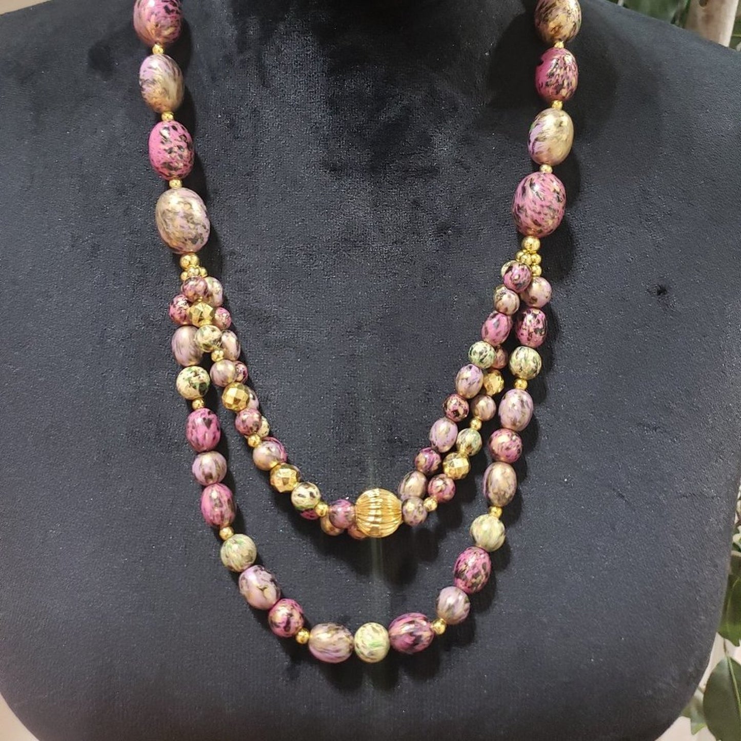 Womens Fashion Triple Strand Pink and Gold Color Stones Chunky Beaded Necklace