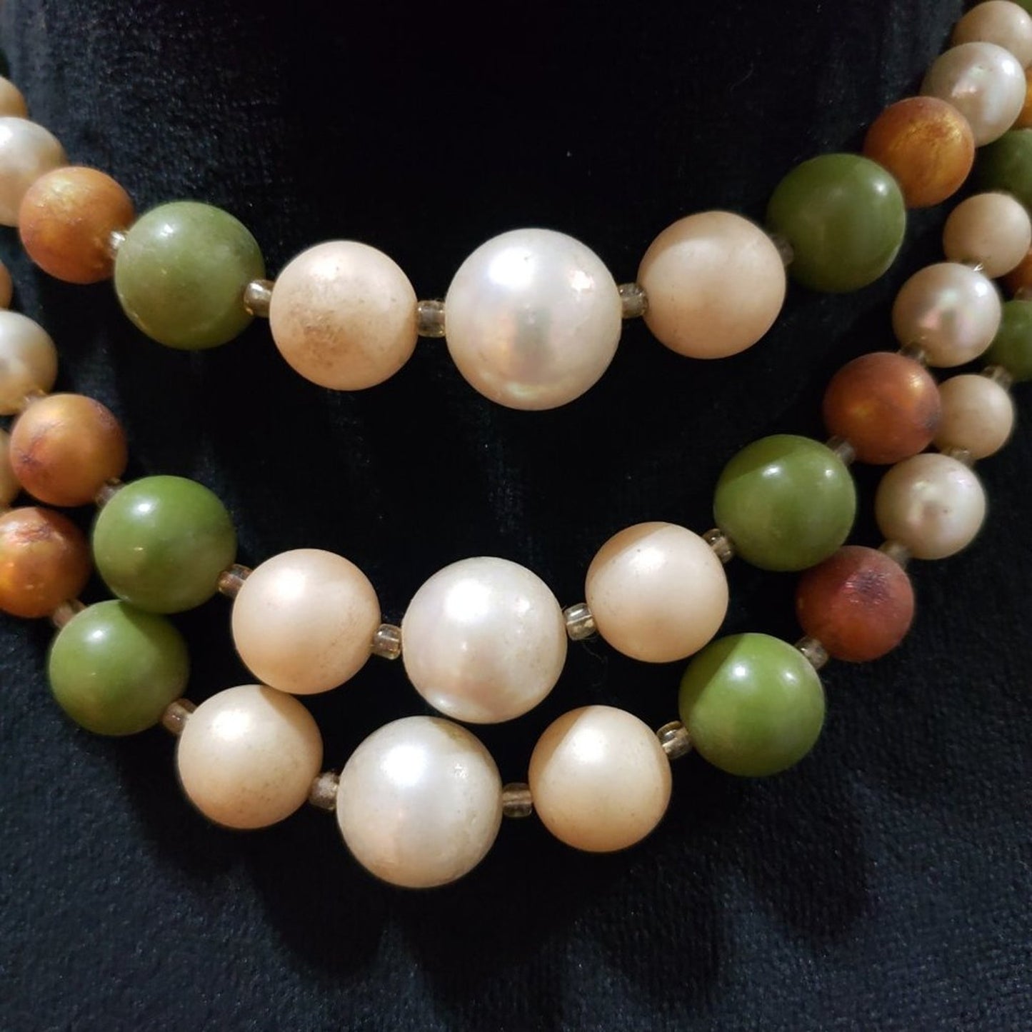 Womens Fashion Triple Strand Pearl Costume Beaded Necklace with Lobster Clasp