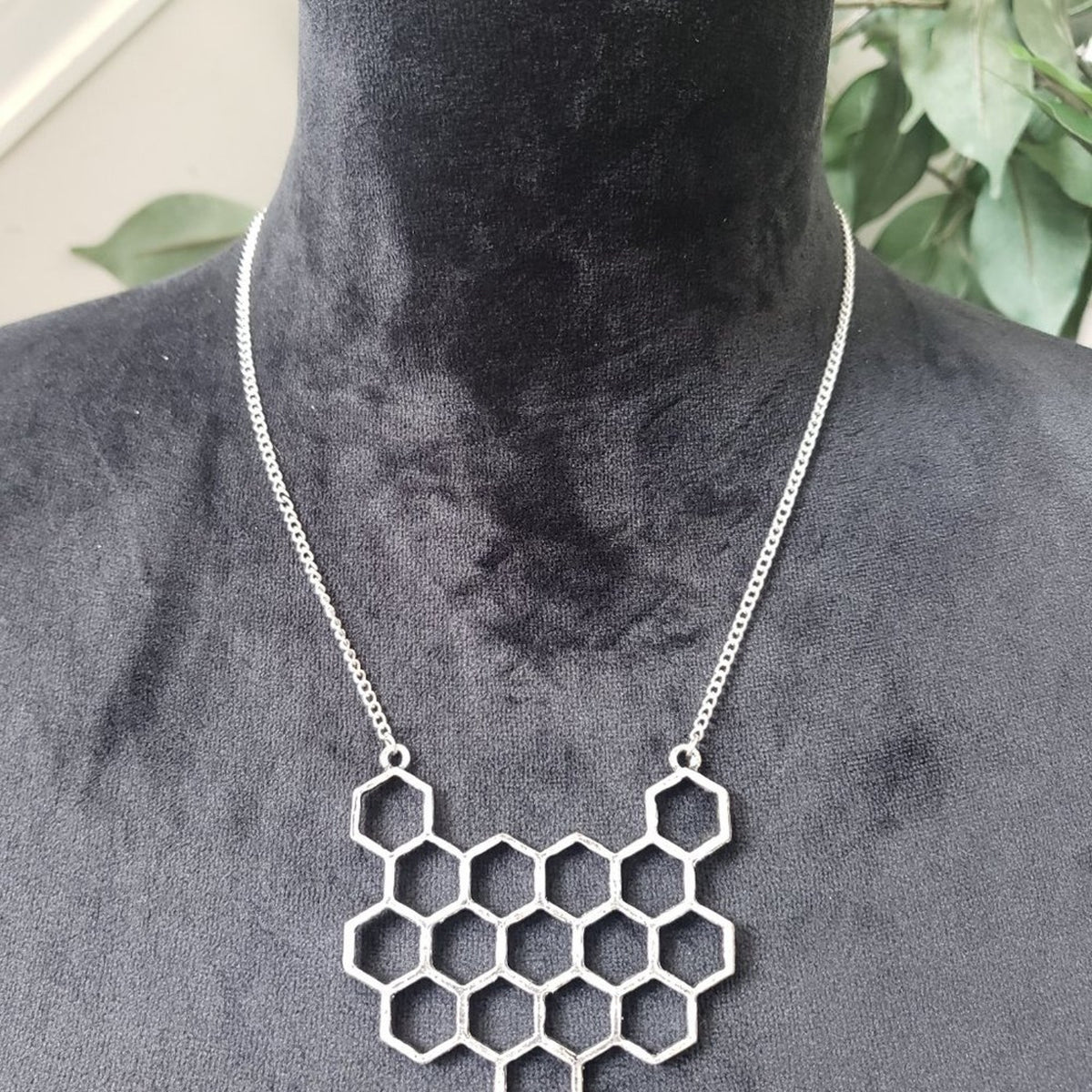 Womens Antiqued Silver Tone Hexagonal Brass Bee Bib Necklace with Lobster Clasp