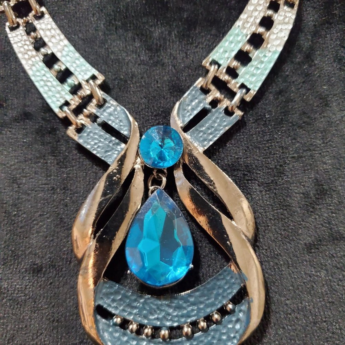 Women's Blue Water Drop Charm Beaded Gold Chain Pendant Necklace