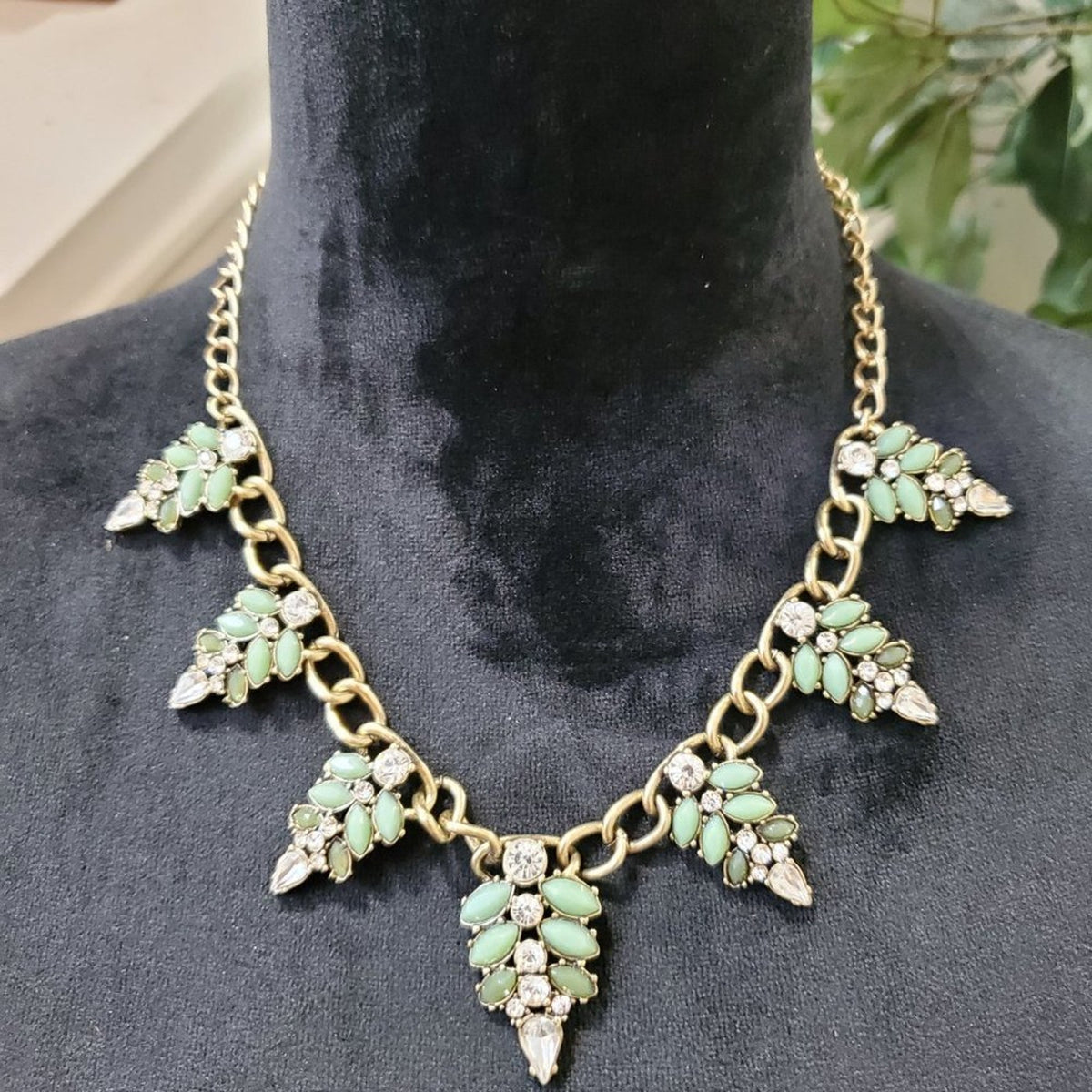 Loft Women's Green & Crystal Beaded with Lobster Clasp Statement Necklace