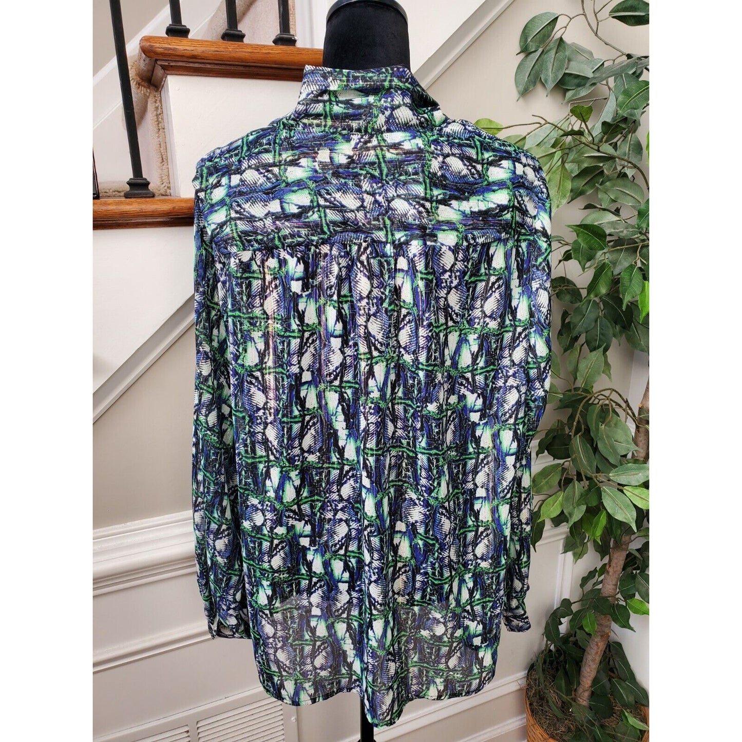 Liz Claiborne Women's Multicolor Rayon V-Neck Long Sleeve Casual Top Blouse 2X
