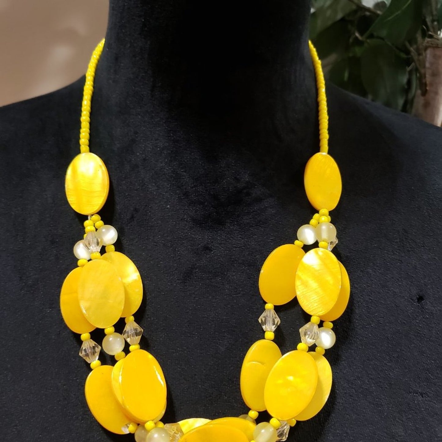 Womens Fashion Yellow Color Rhinestone Beaded Collar Necklace with Lobster Clasp