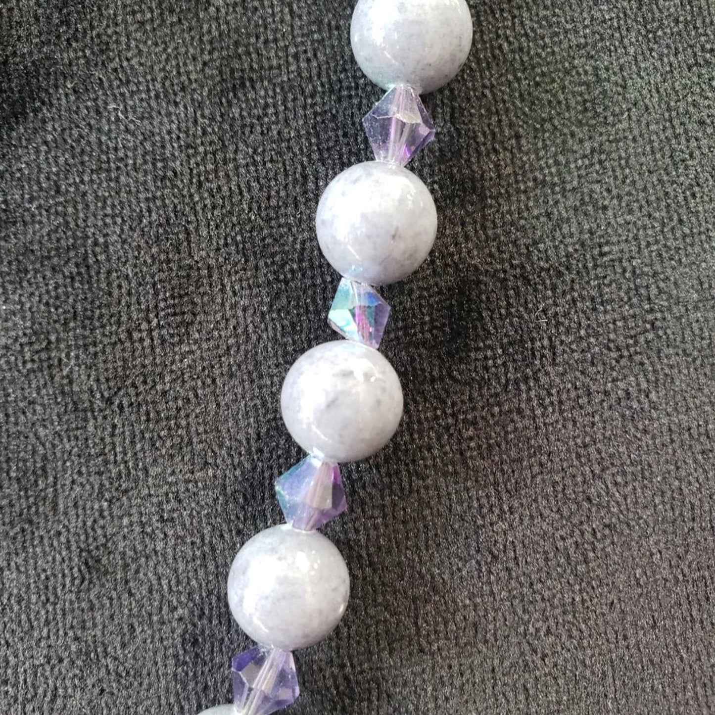 Vintage Womens Milk White Glass Beads Crystal Beaded Necklace