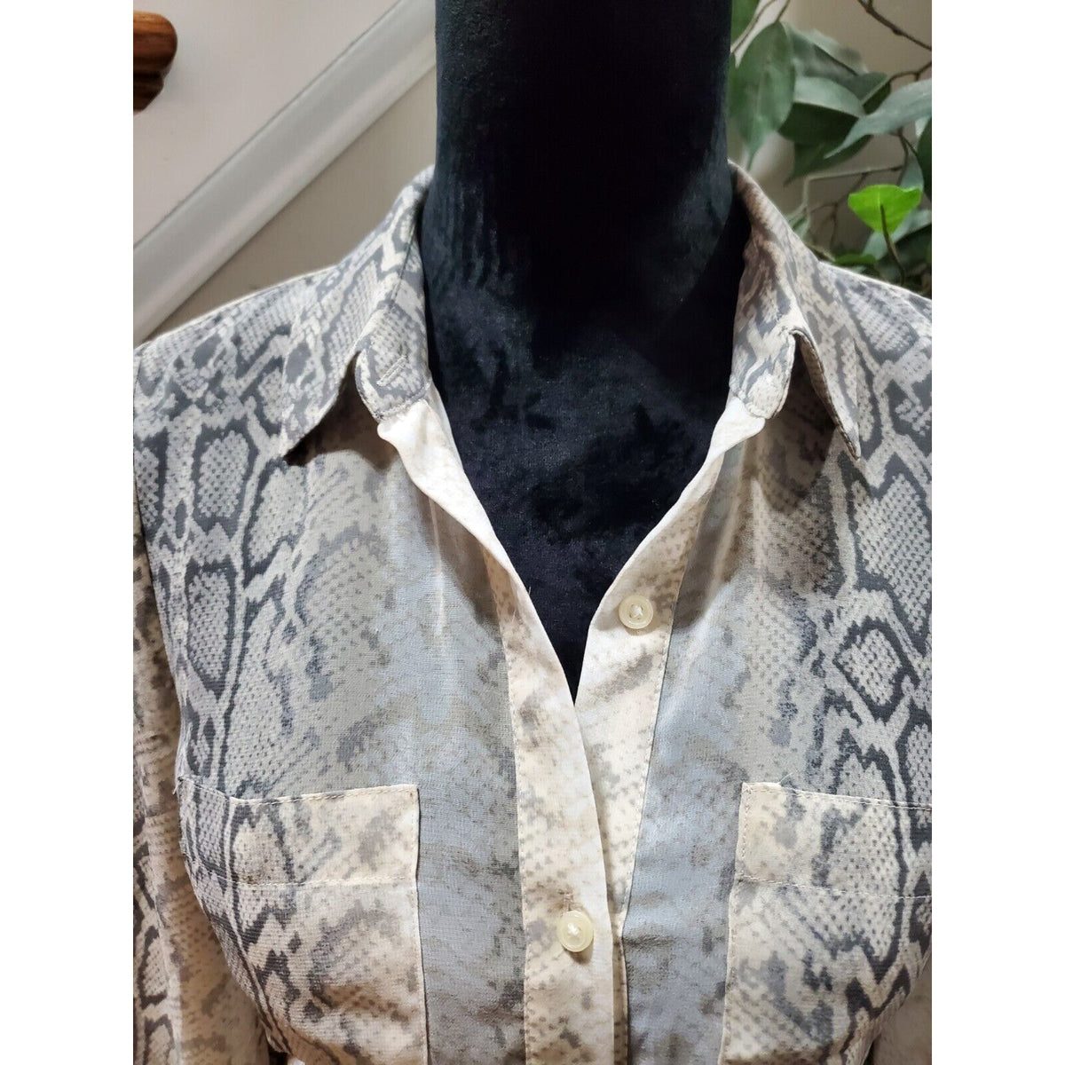 Old Navy Women's Snake Skin Print Button Front Drawstring Waist Shirt Dress XS