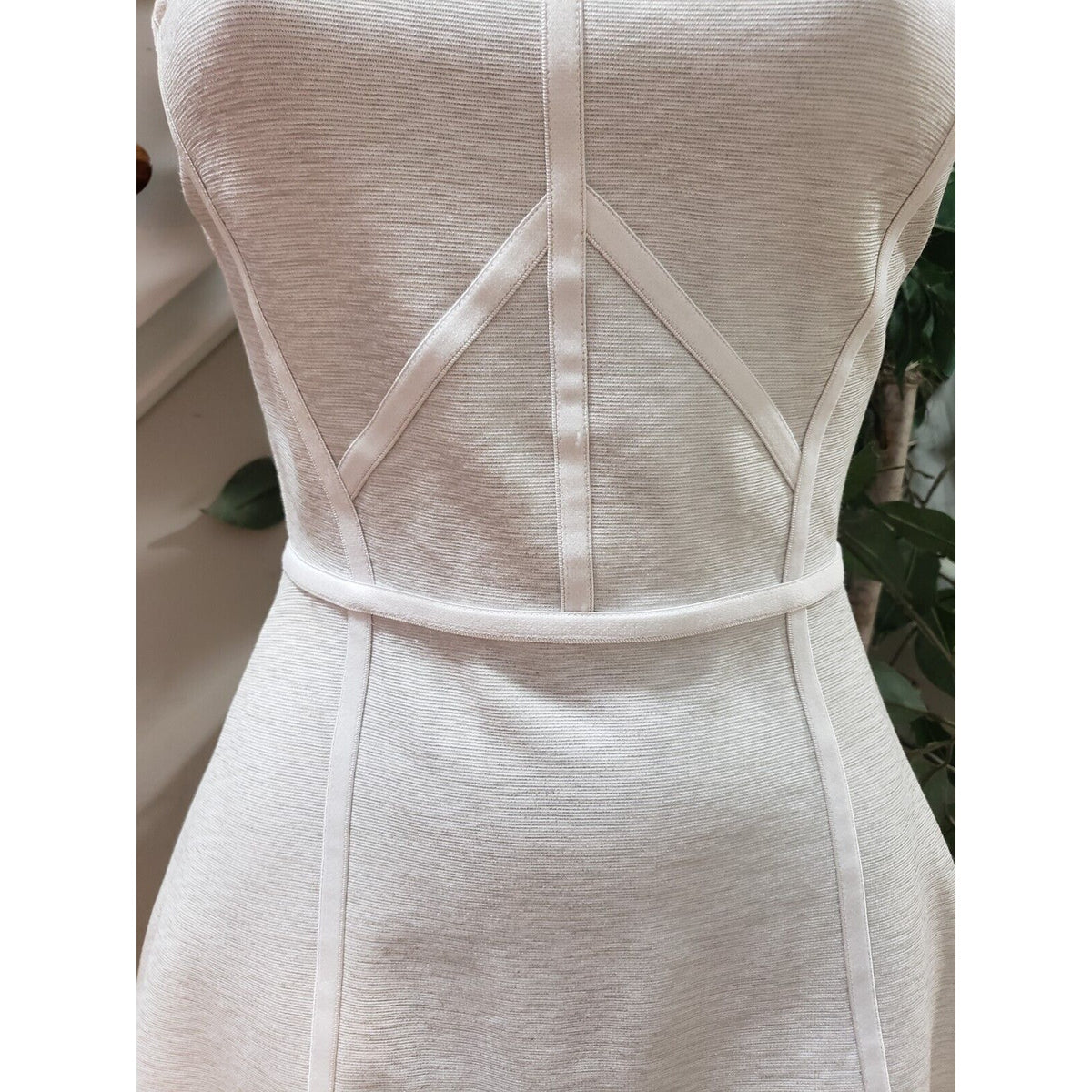 Top Shop Womens White Viscose Sleeveless Round Neck Knee Length Dress Petite 0