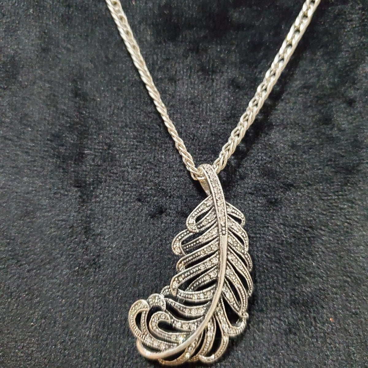 Womens Rose Gold Plated Micro Pave CZ Feather Chain Pendant Necklace