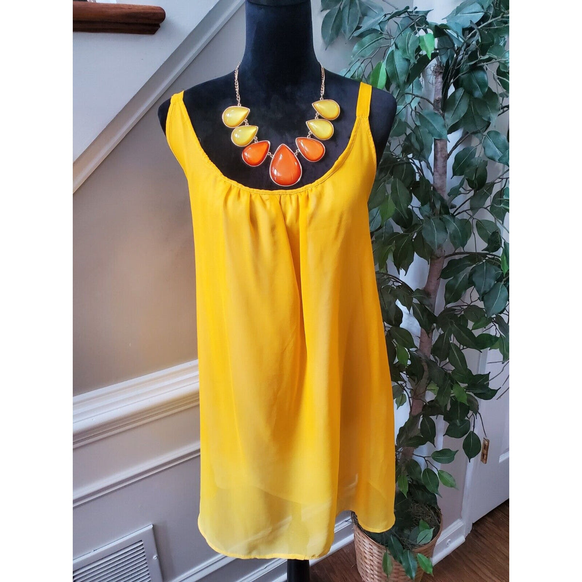 Jaquline Women Yellow Polyester Scoop Neck Sleeveless Casual Top Blouse Size 2X