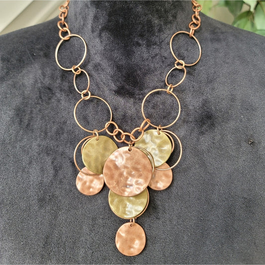 Multicolored Metal Fashion Necklace