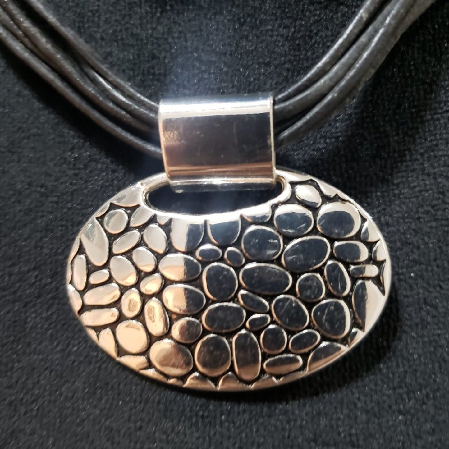 Womens Modern Brutalist Gold Tone Medallion Pendant Choker Necklace with Lobster