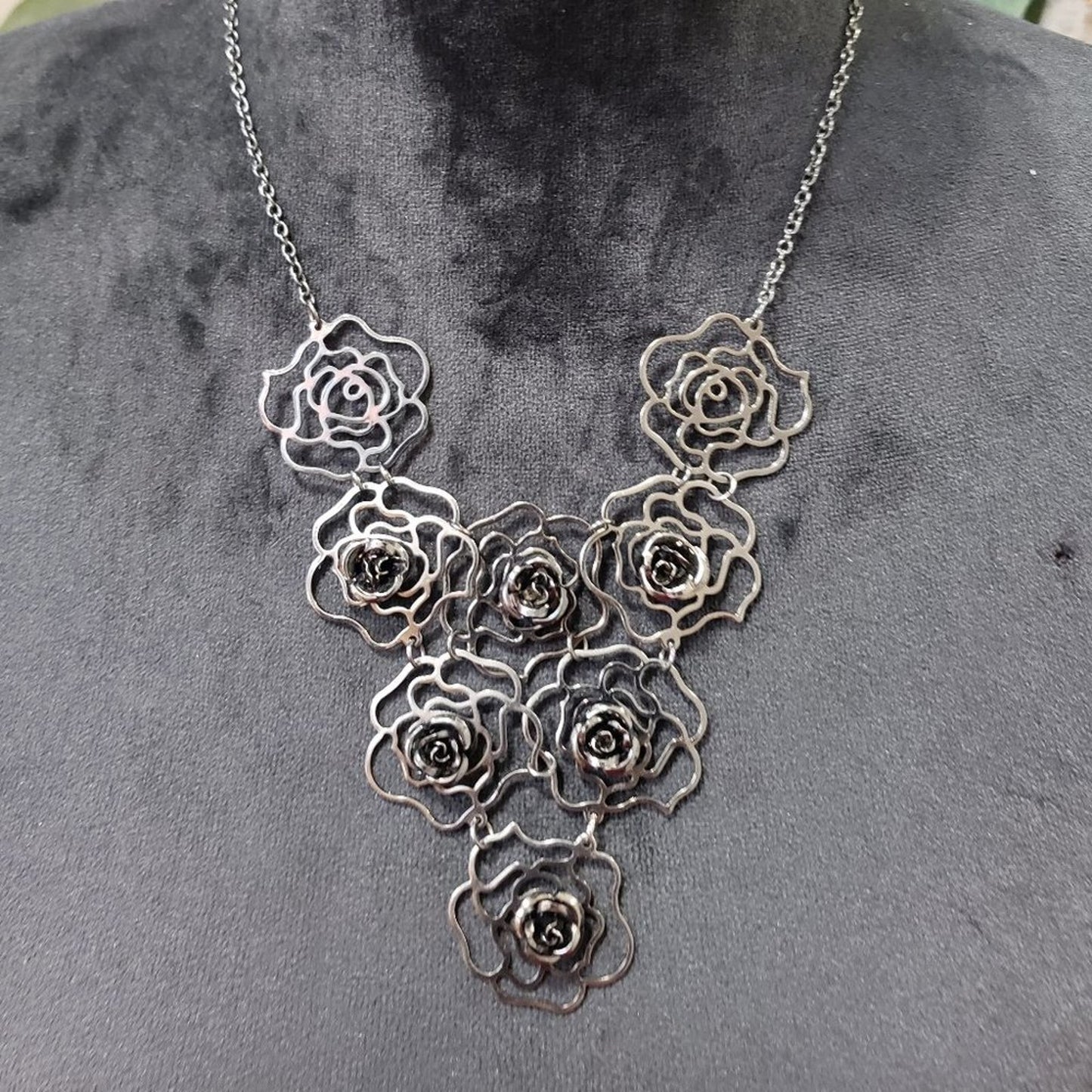 Claires Women's Vintage Silver Tone Link Flower Bib Statement Necklace