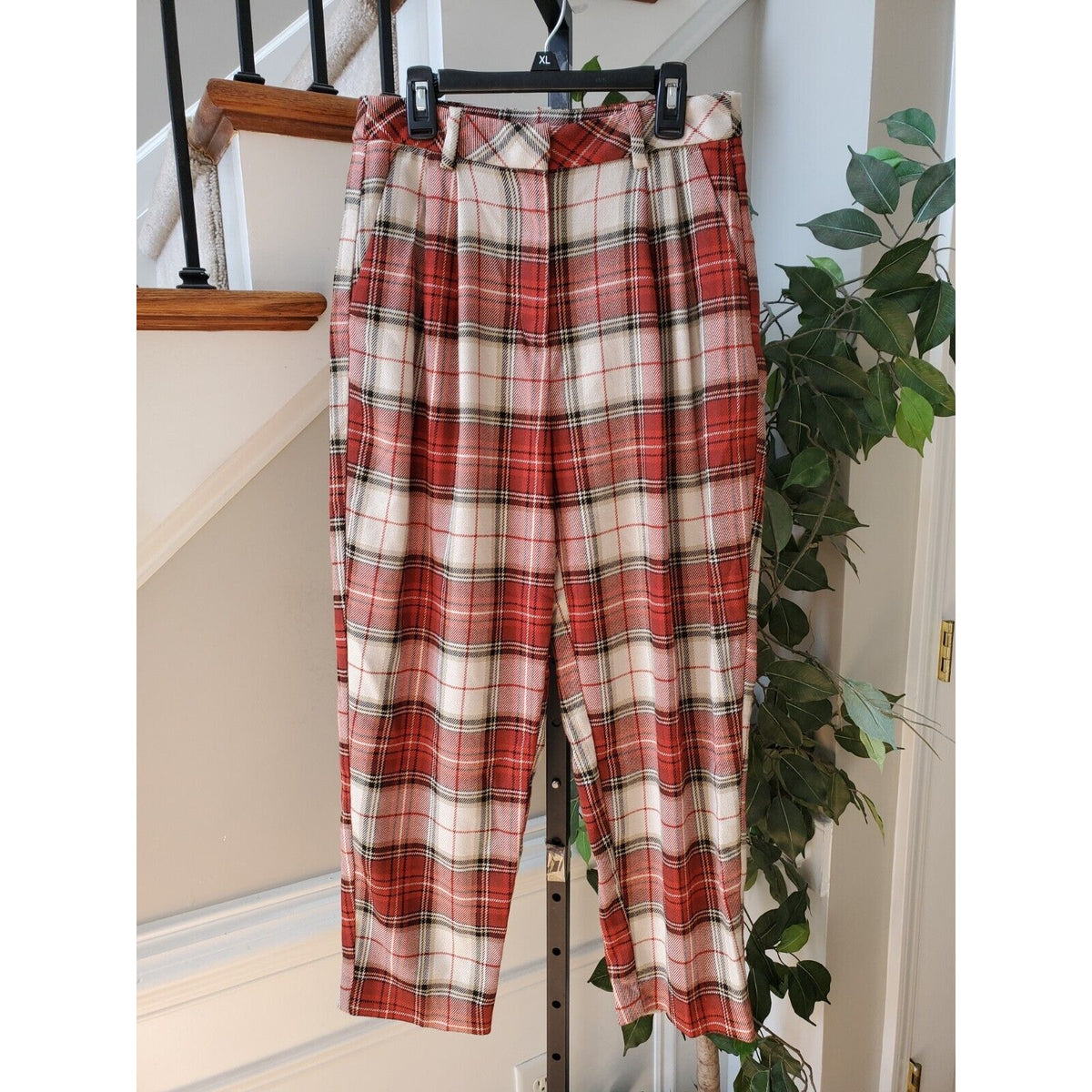 H&M Womens Red White Plaid Pockets Casual Outdoor Belt Loops Pants Size 10